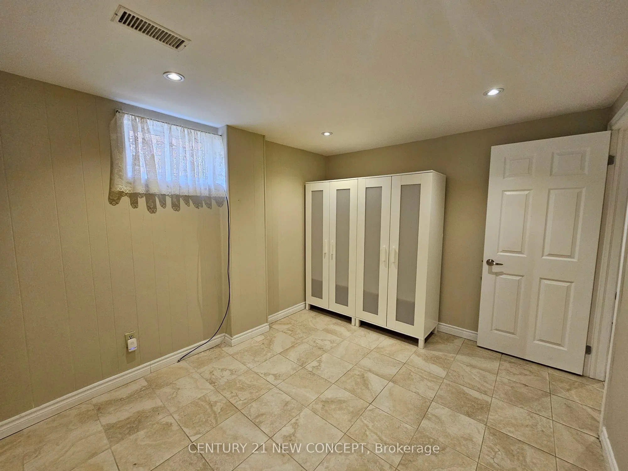 36 James Gray Drive SE, #Bsmt