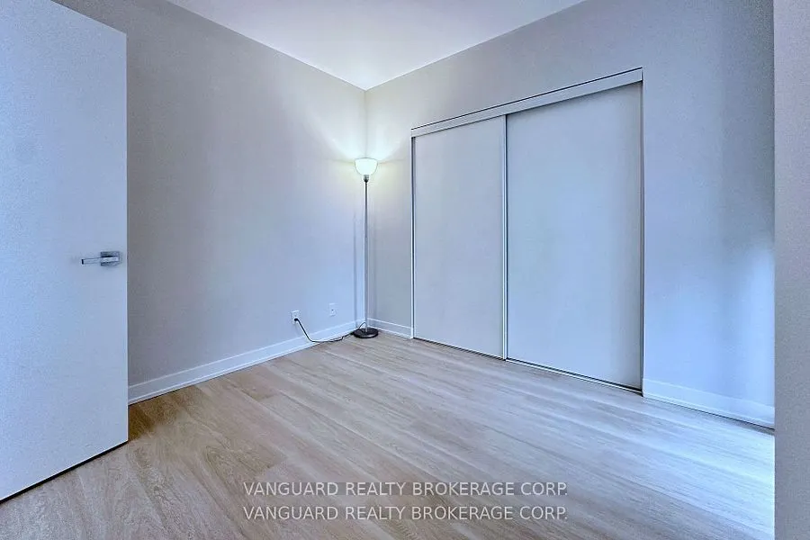 30 Tretti Way, #1005