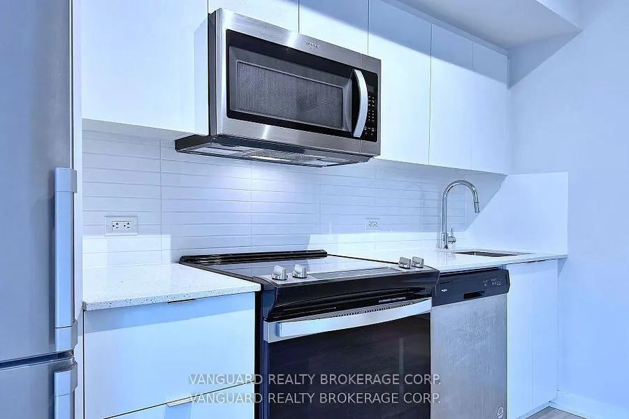 30 Tretti Way, #1005