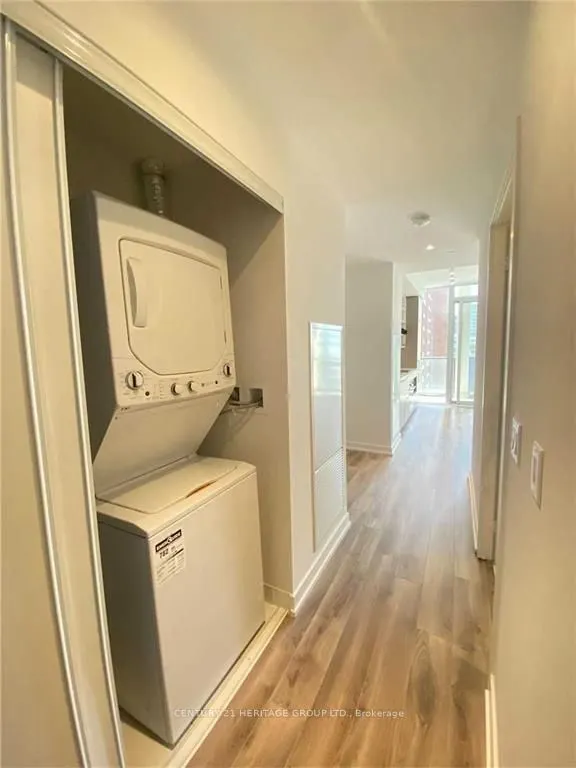 20 Edward Street, #514