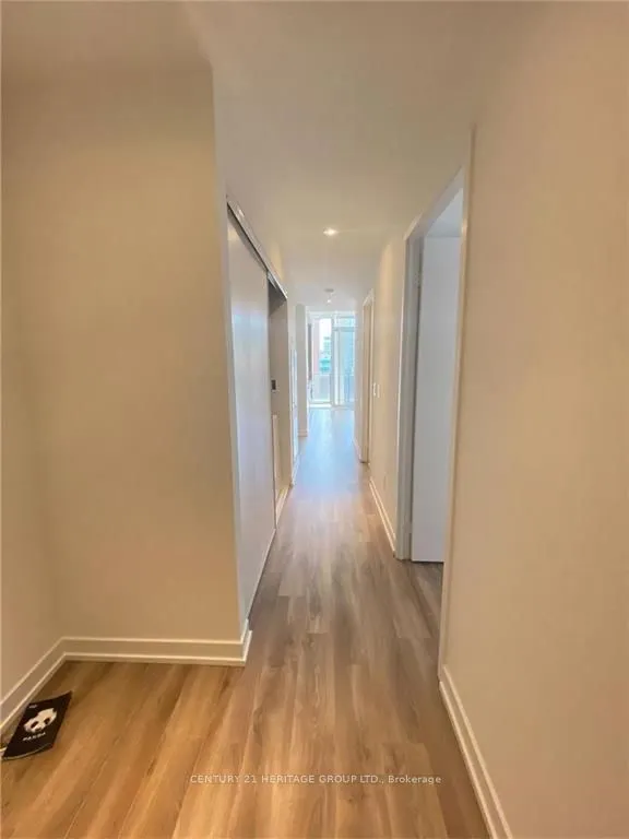 20 Edward Street, #514