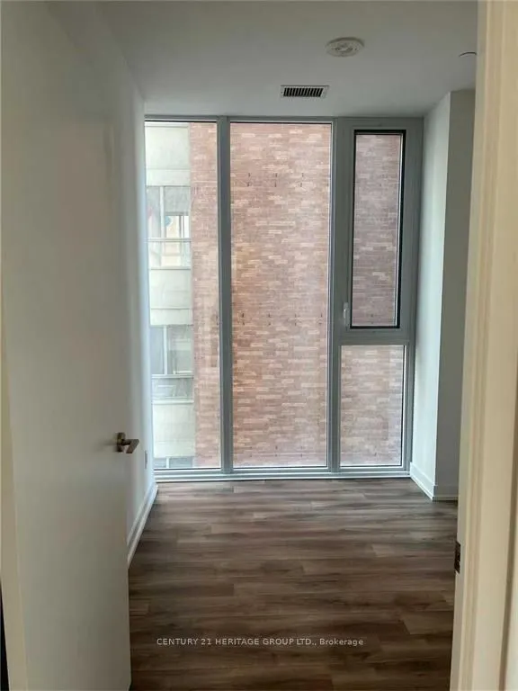 20 Edward Street, #514