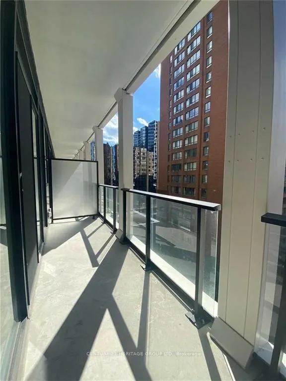 20 Edward Street, #514