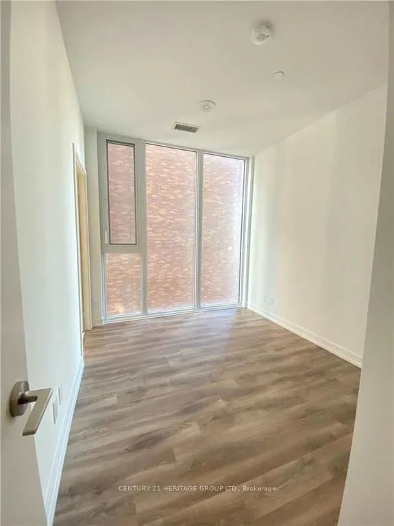 20 Edward Street, #514