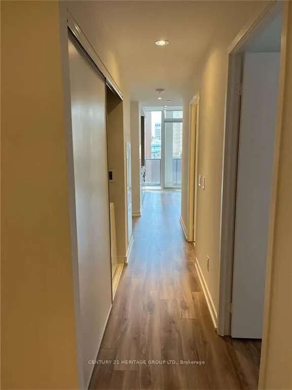 20 Edward Street, #514