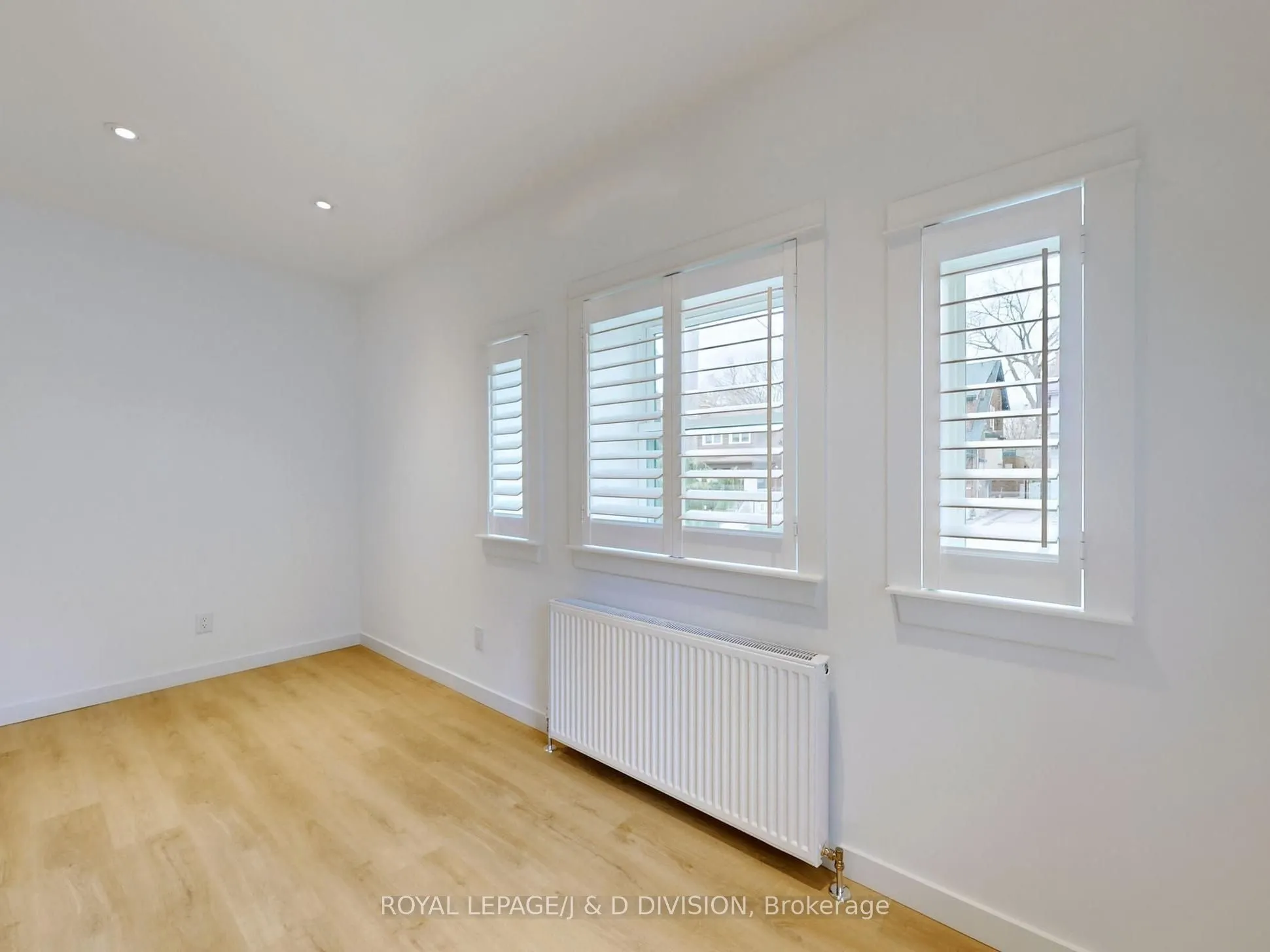 17 Humewood Drive, #2