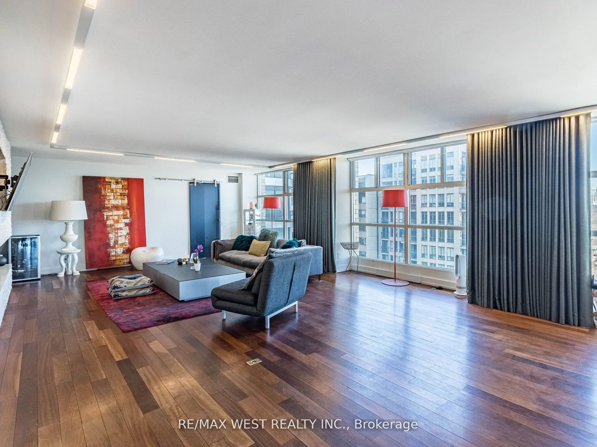 409 Bloor Street E, #Ph2