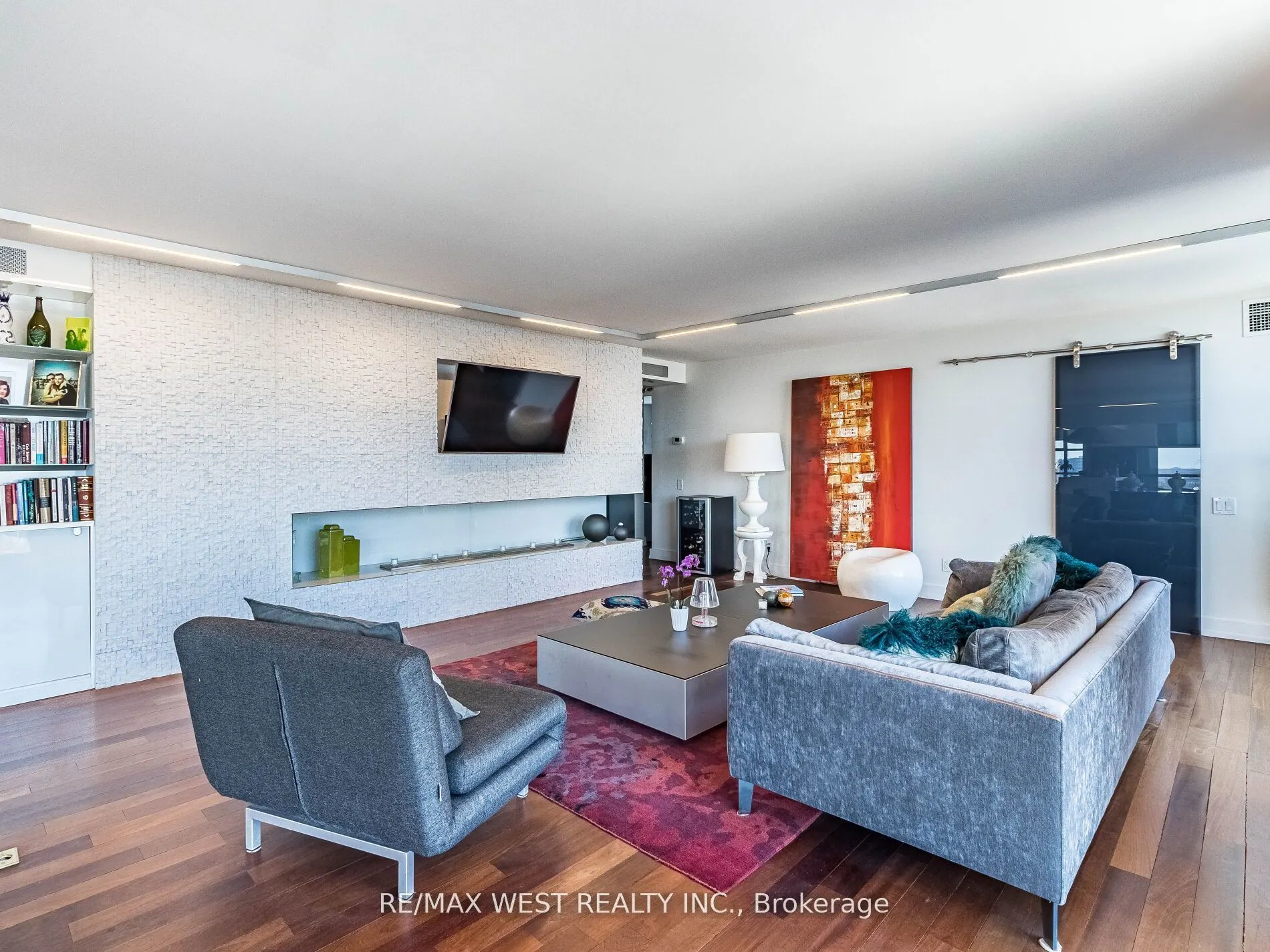 409 Bloor Street E, #Ph2