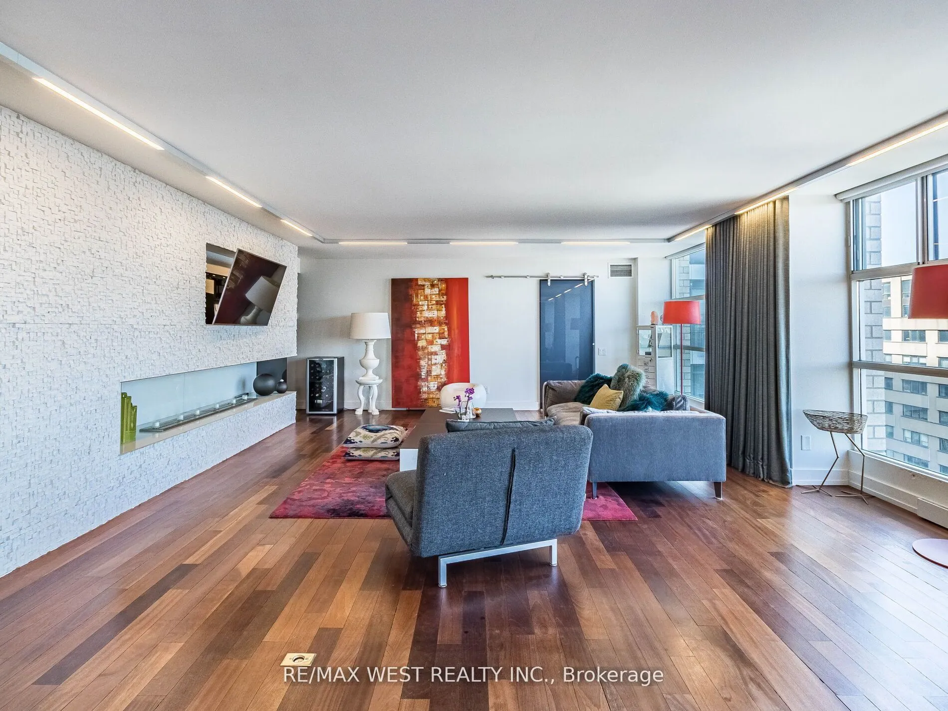 409 Bloor Street E, #Ph2