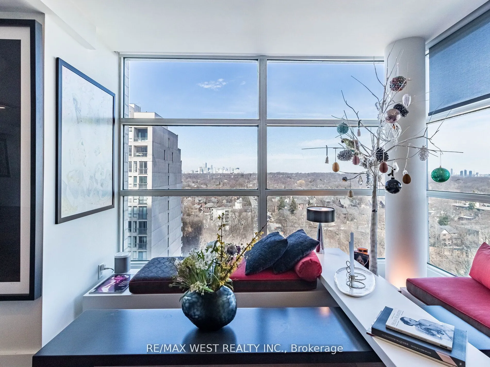 409 Bloor Street E, #Ph2