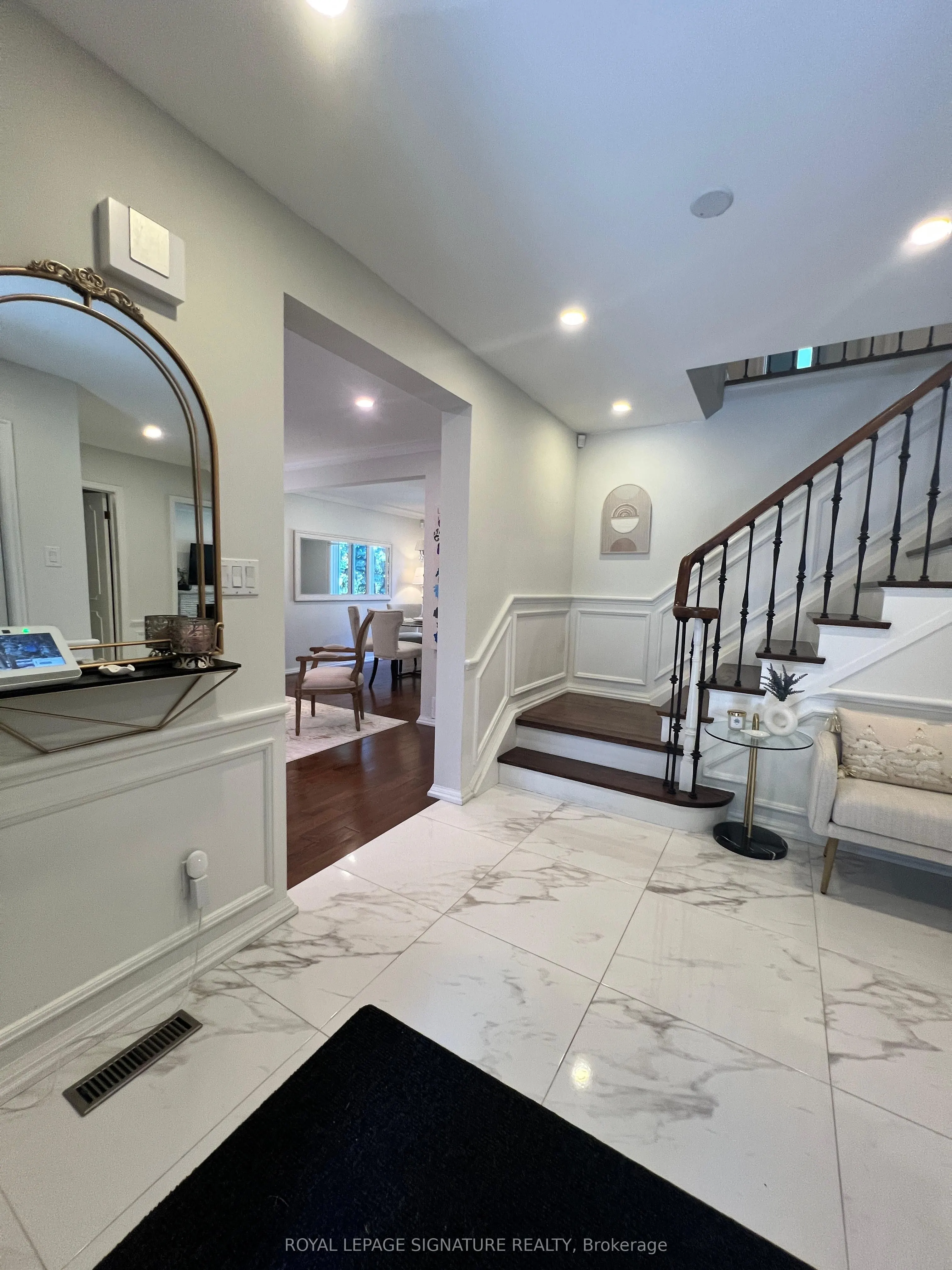 72 Risebrough Avenue