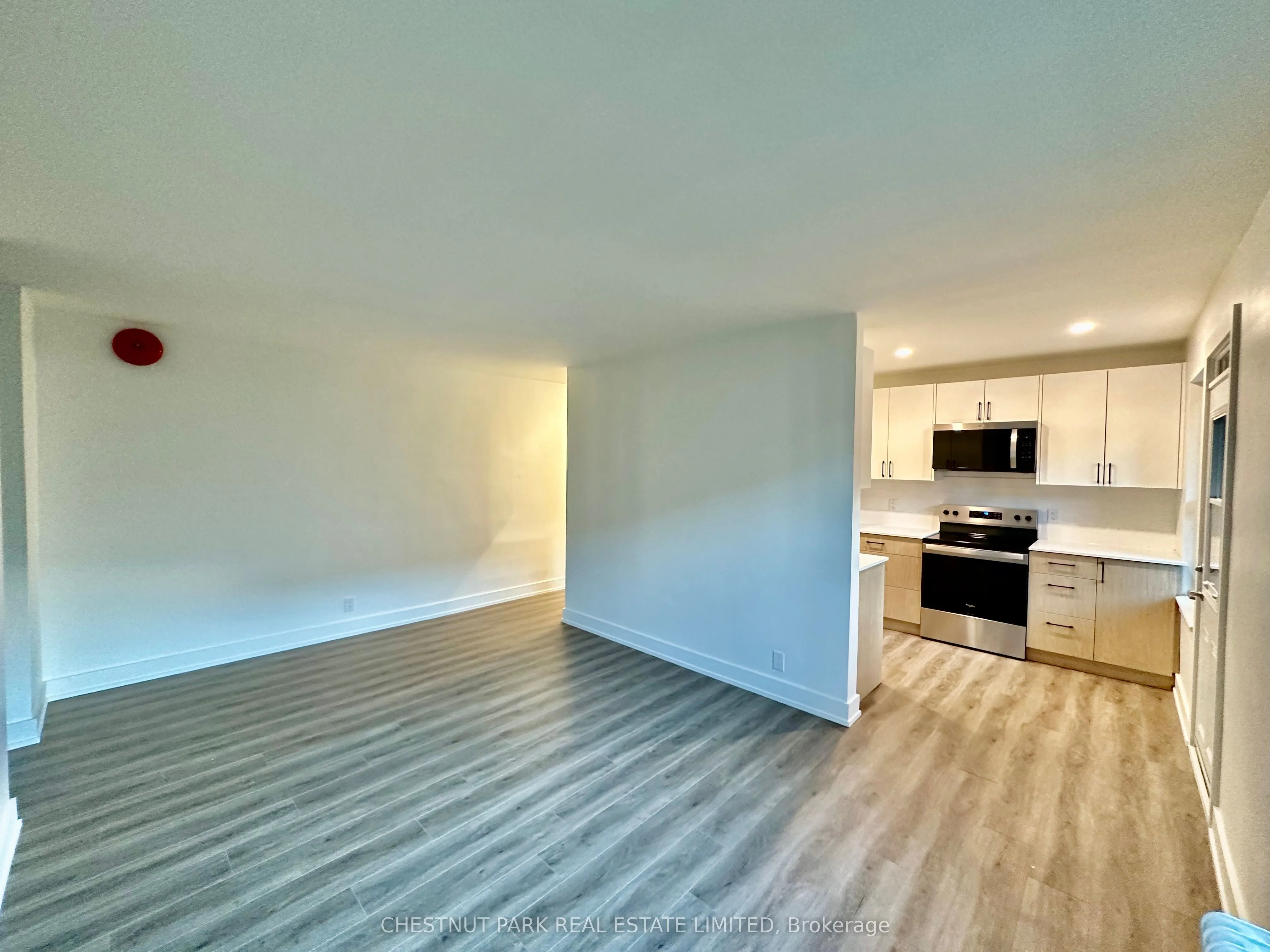 11 Wingreen Court, #6