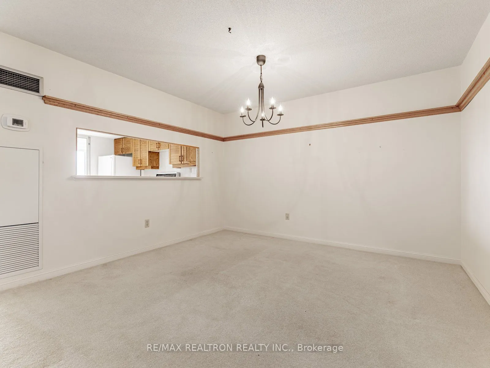 5444 Yonge Street, #703
