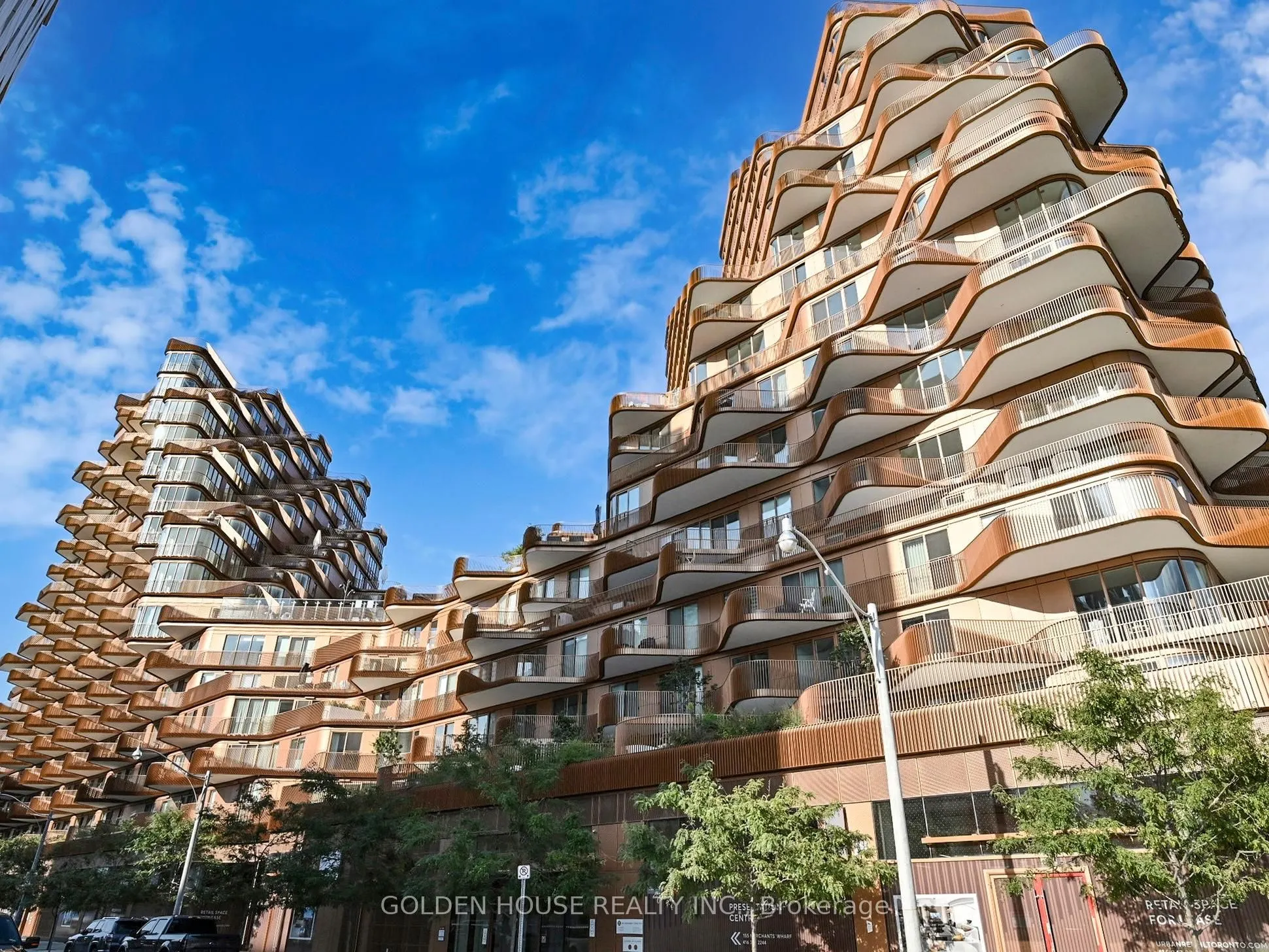155 Merchants' Wharf, #1222