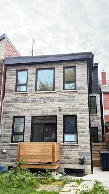 35 Denison Avenue, #101