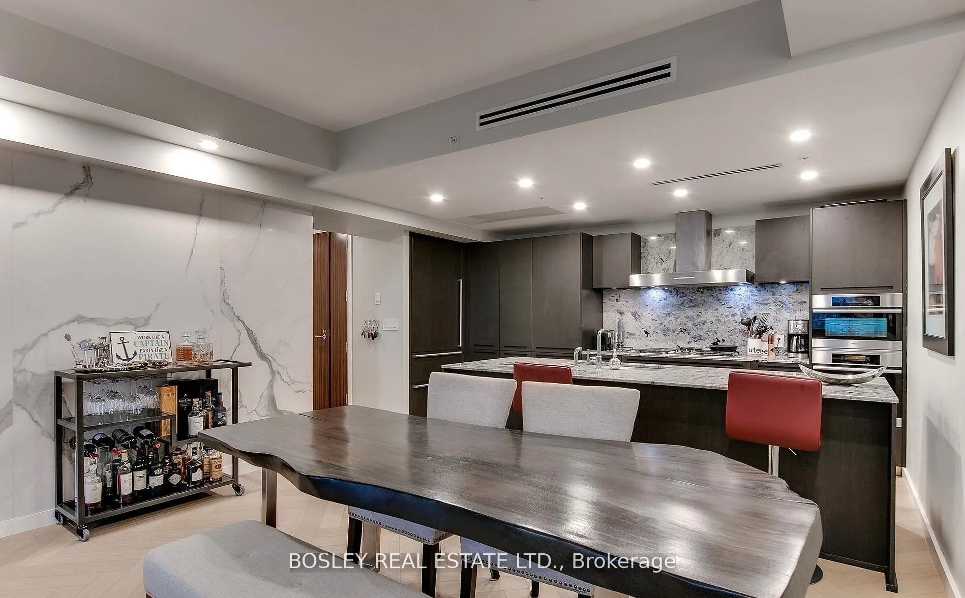 180 University Avenue, #4808