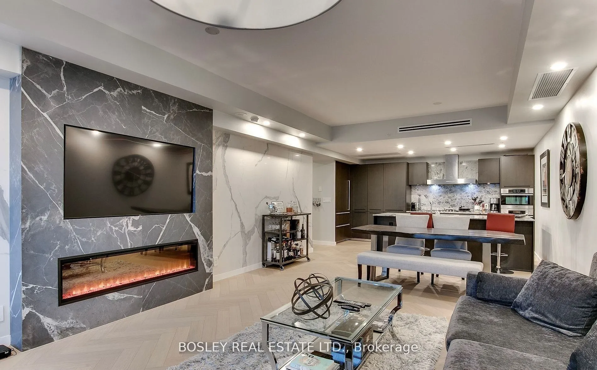 180 University Avenue, #4808