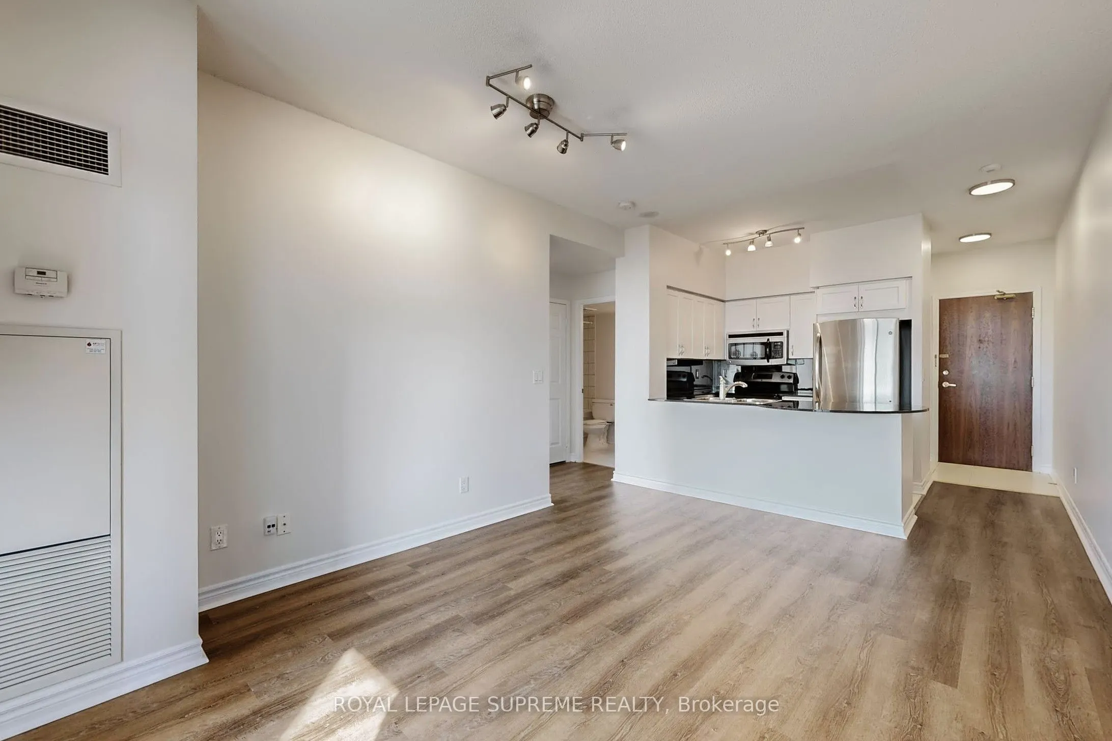 18 Kenaston Gardens, #615