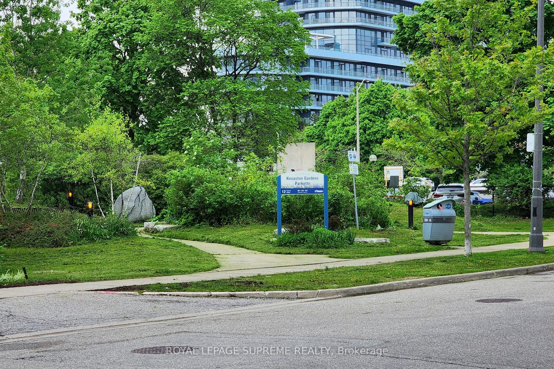 18 Kenaston Gardens, #615
