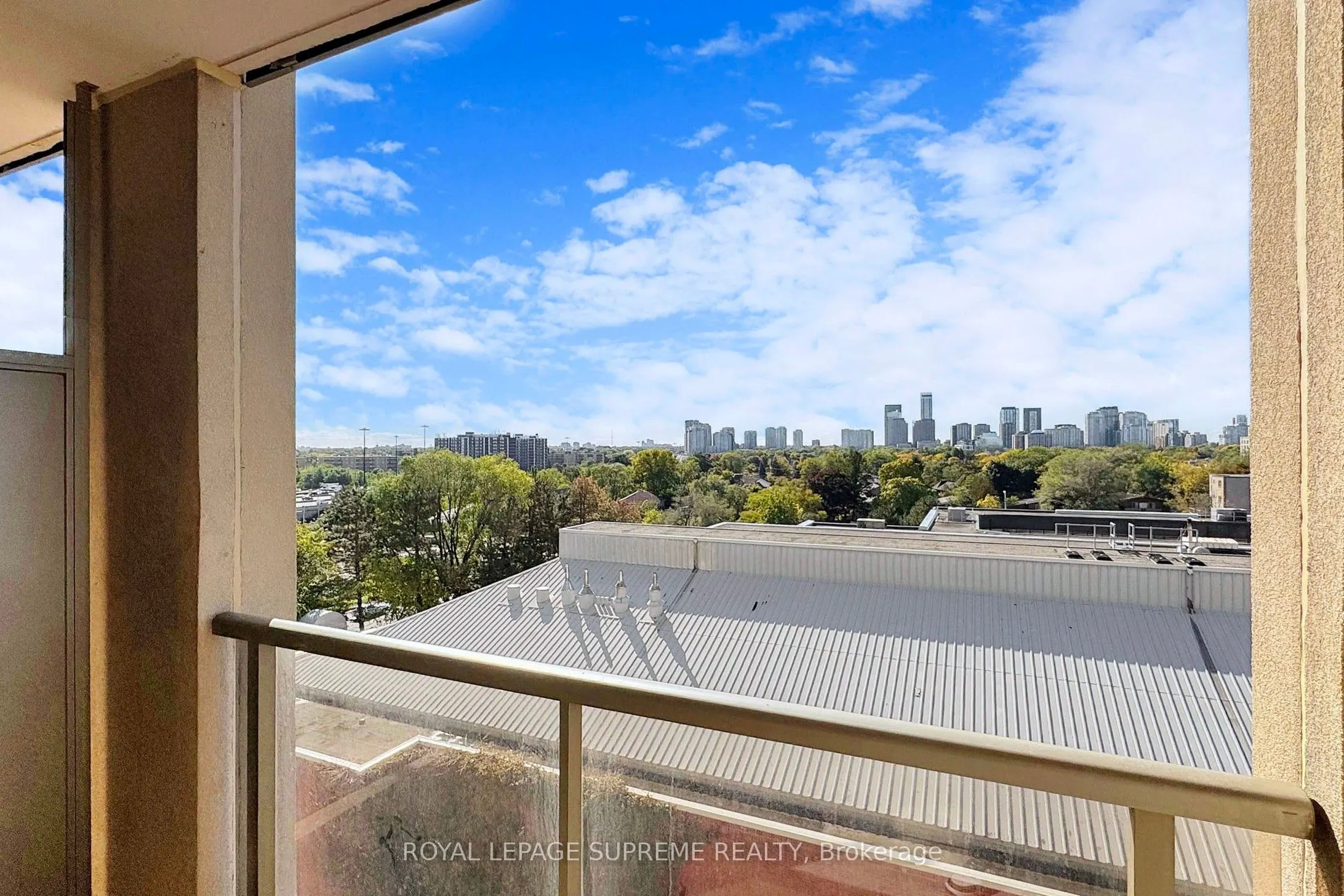 18 Kenaston Gardens, #615