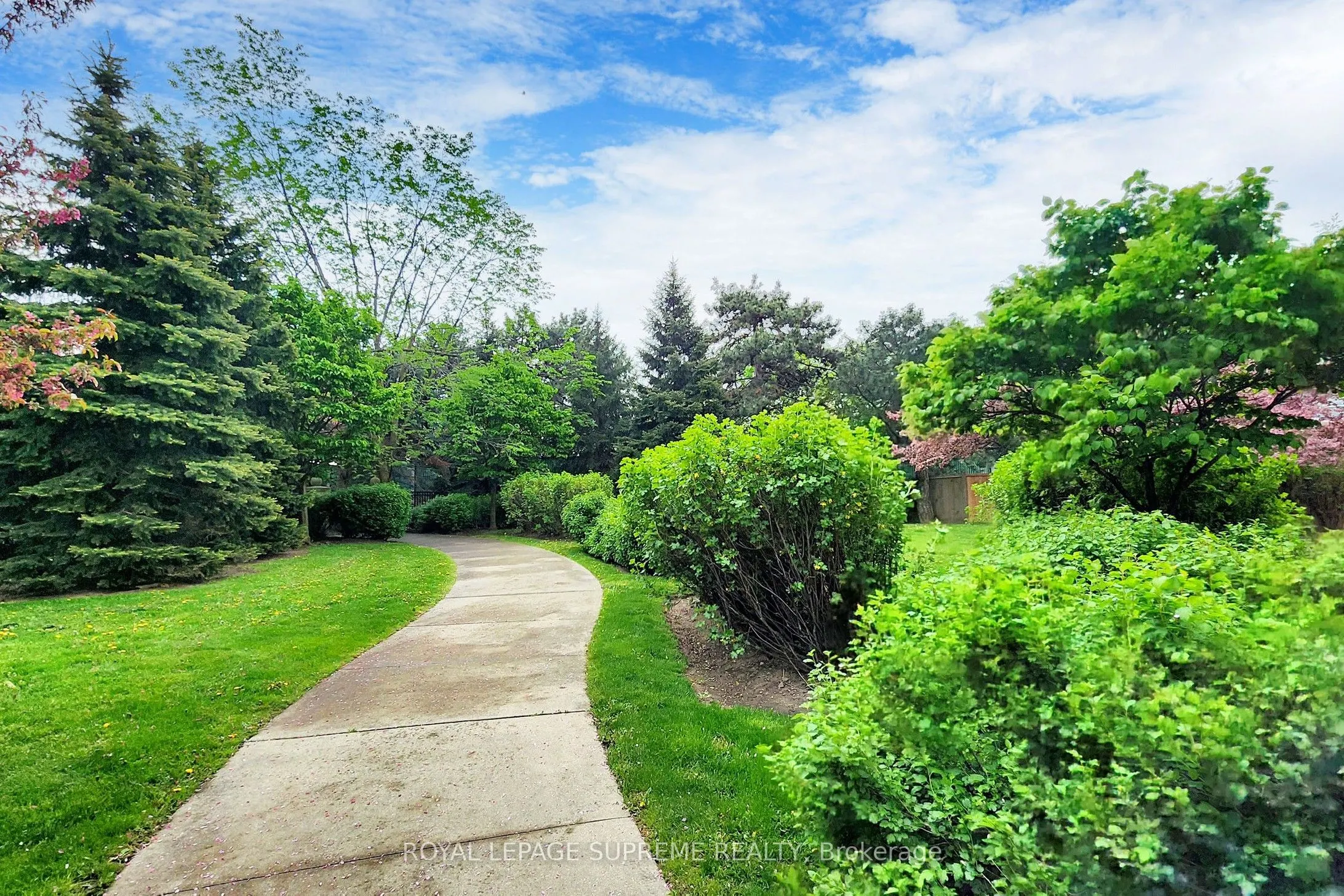 18 Kenaston Gardens, #615