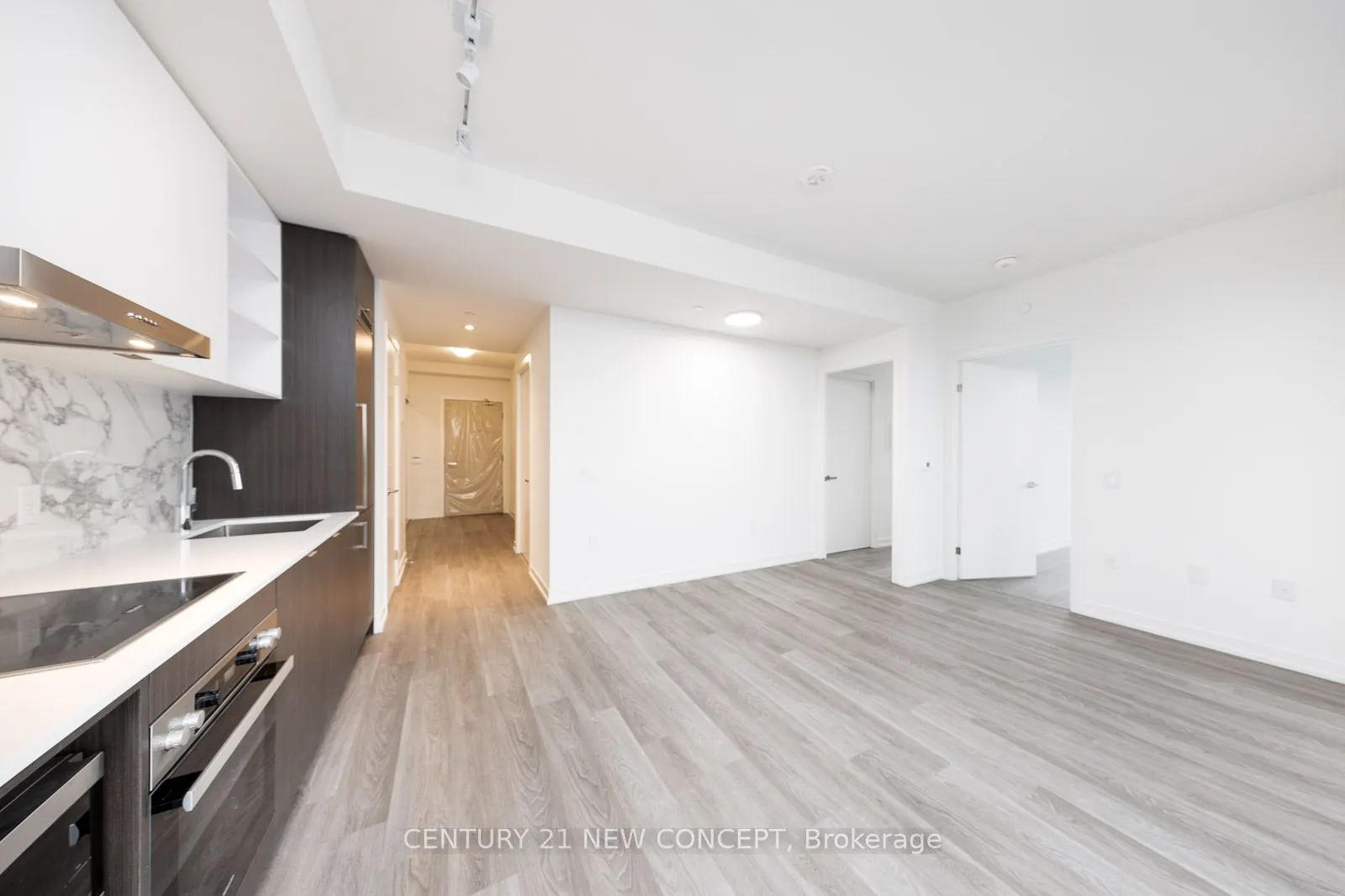 55 Cooper Street N, #7101