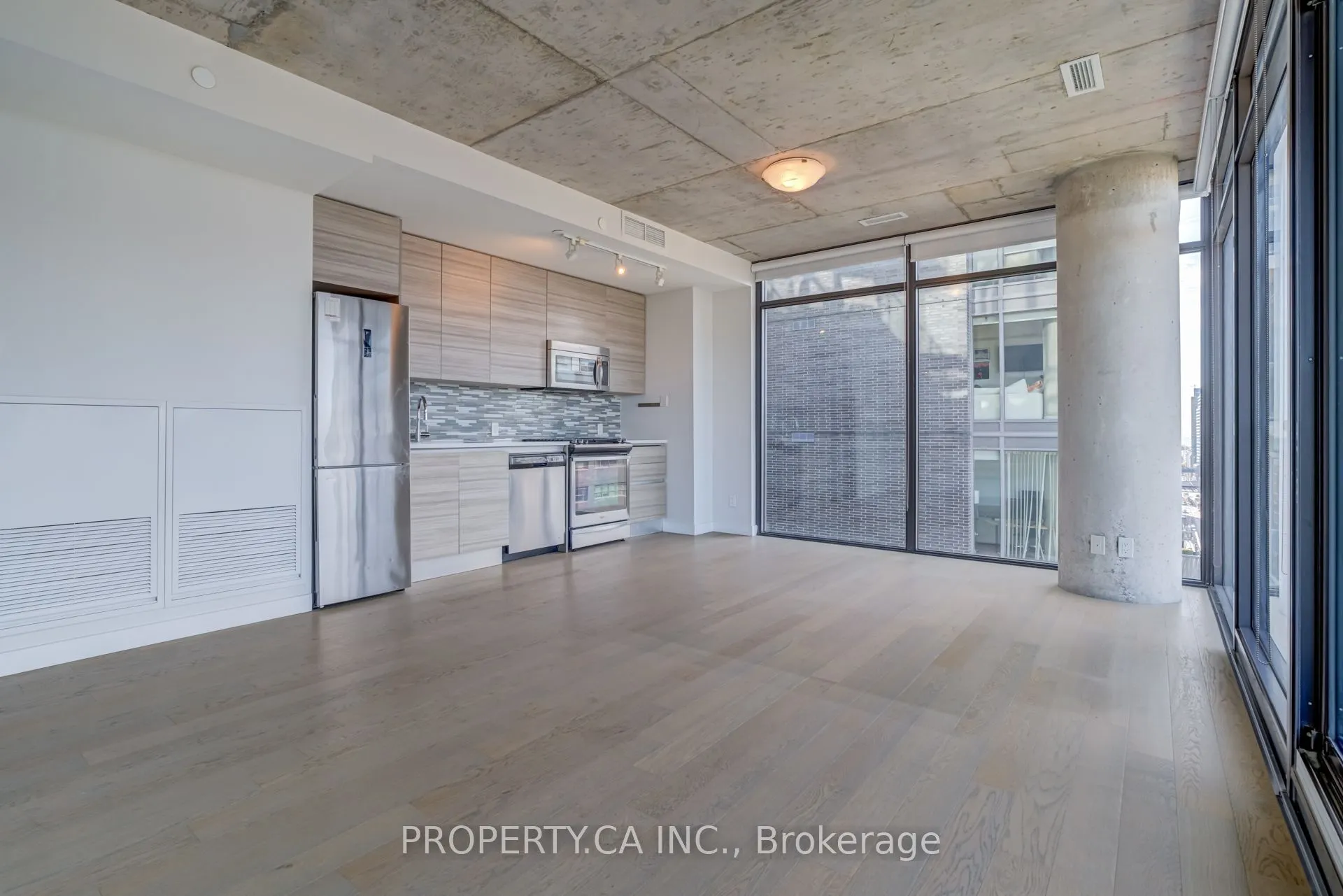 111 Bathurst Street, #1202