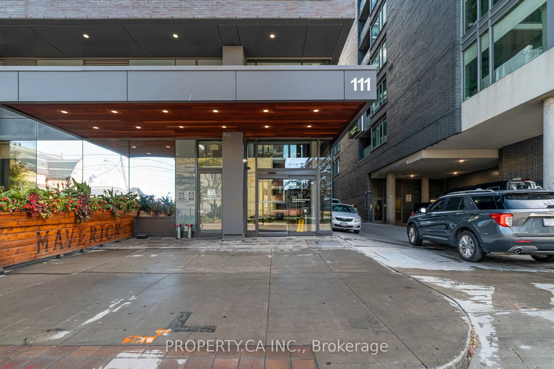 111 Bathurst Street, #1202