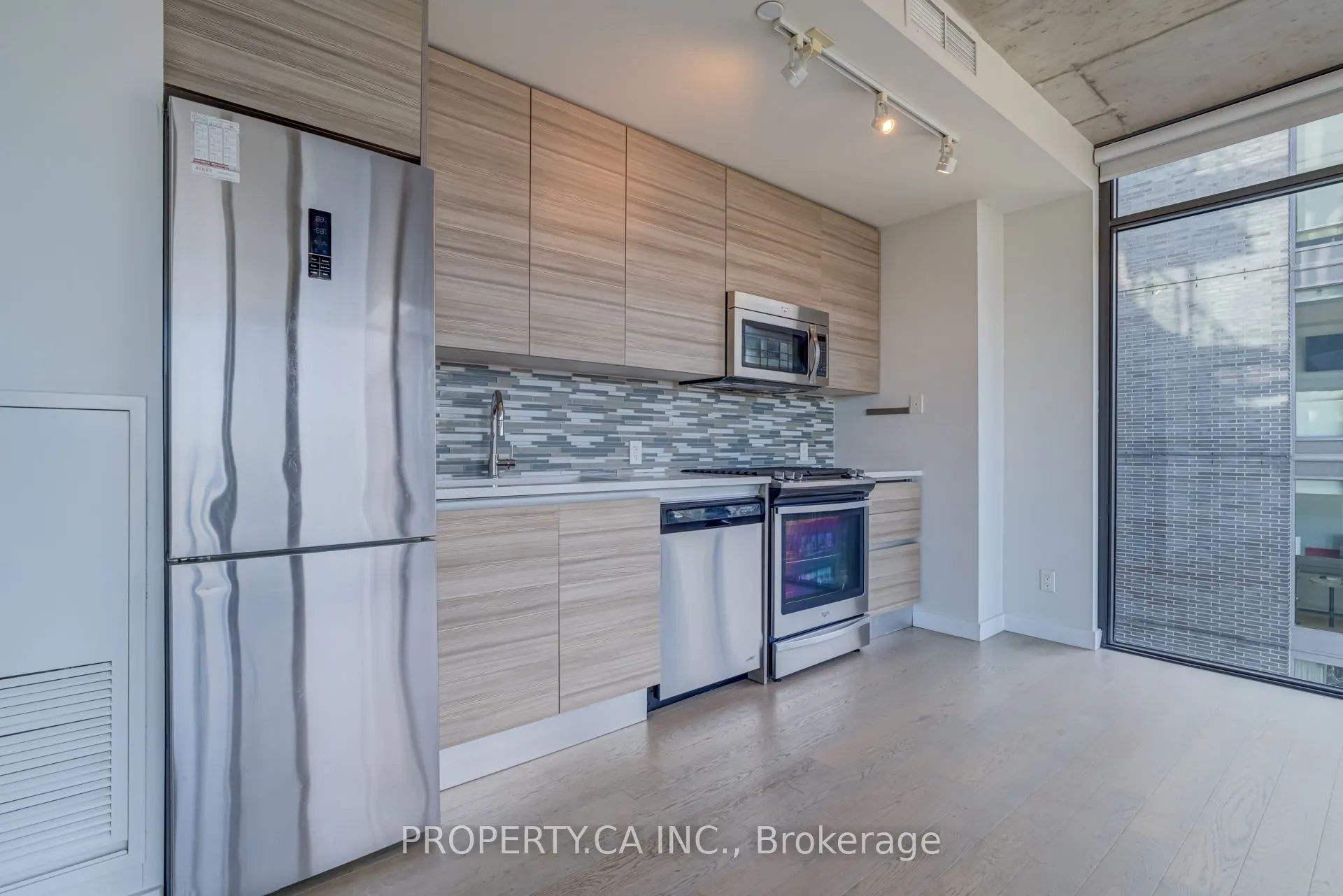111 Bathurst Street, #1202