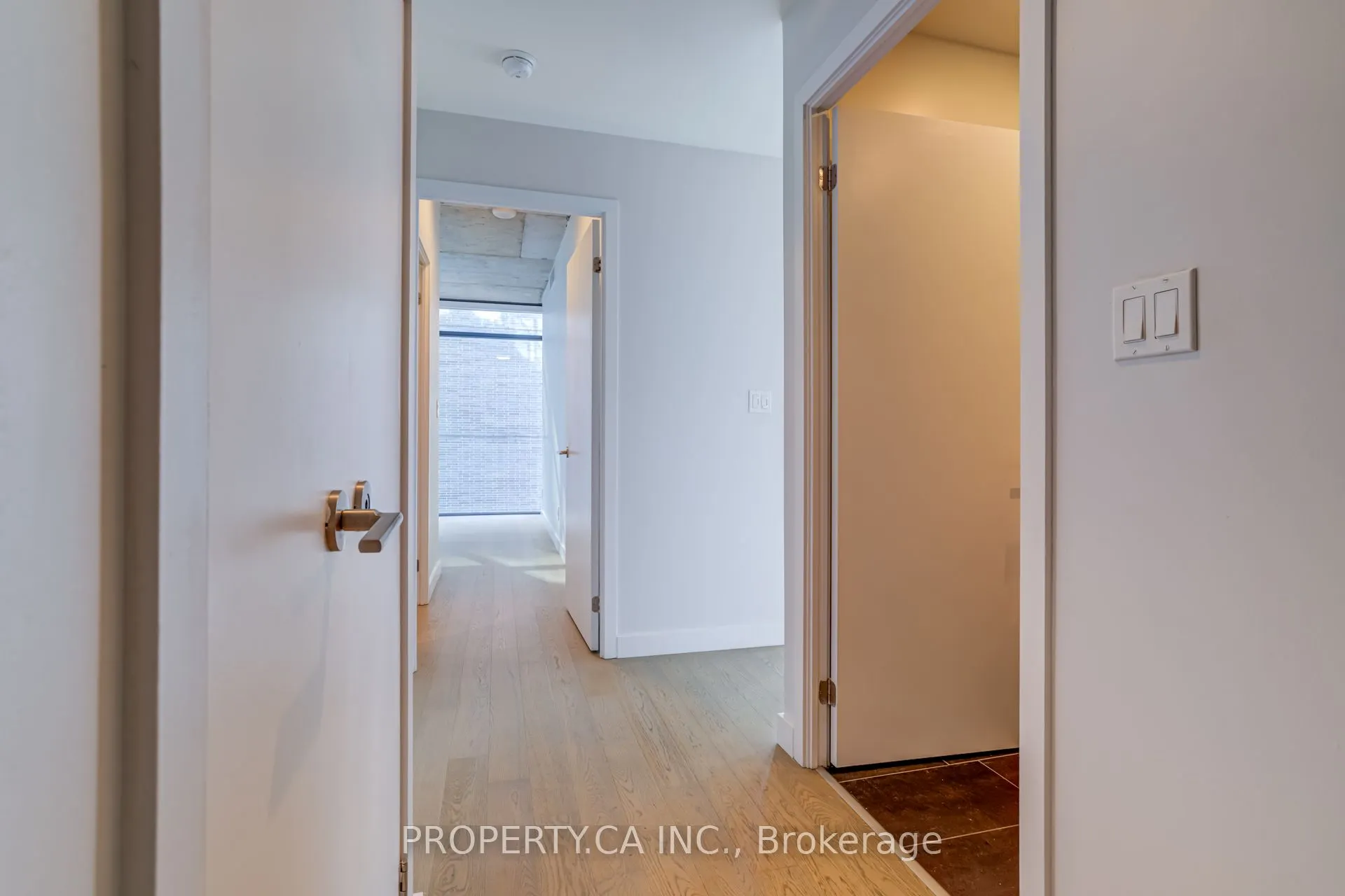 111 Bathurst Street, #1202