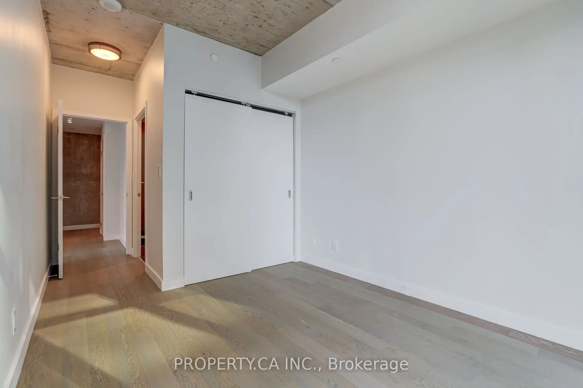 111 Bathurst Street, #1202