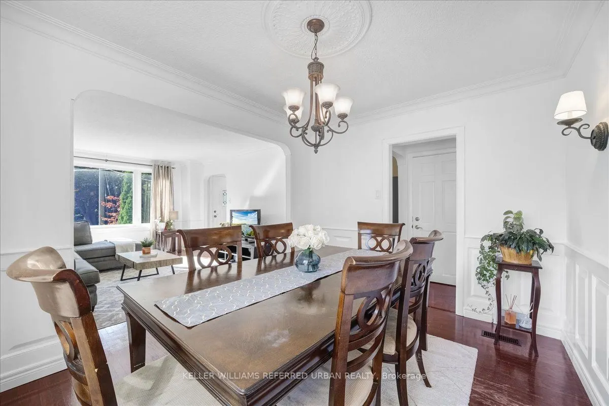 17 Gwendolen Crescent