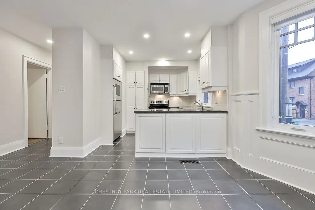 62 Inglewood Drive, #Main
