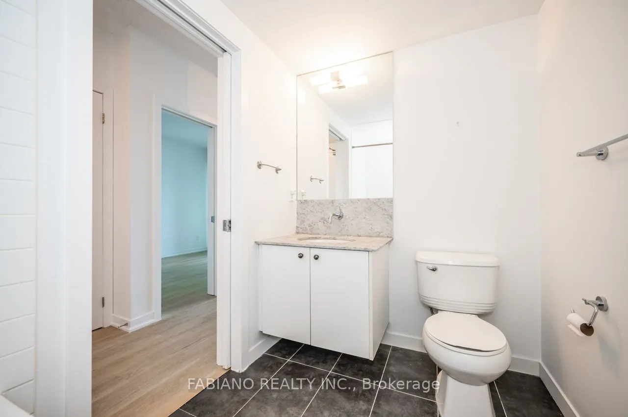 59 East Liberty Street, #909