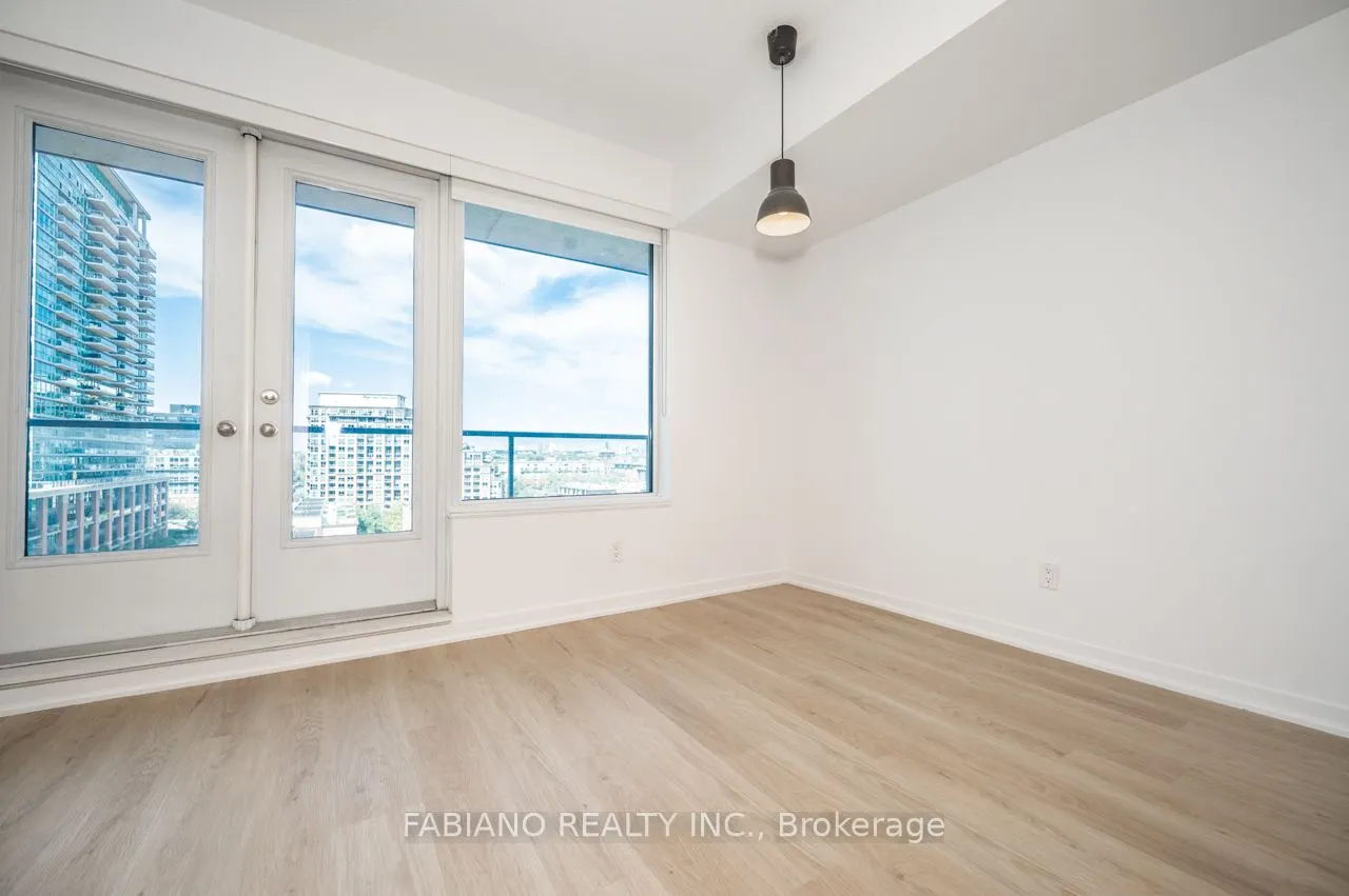 59 East Liberty Street, #909