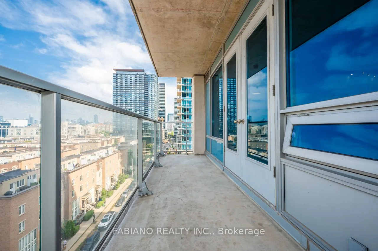59 East Liberty Street, #909