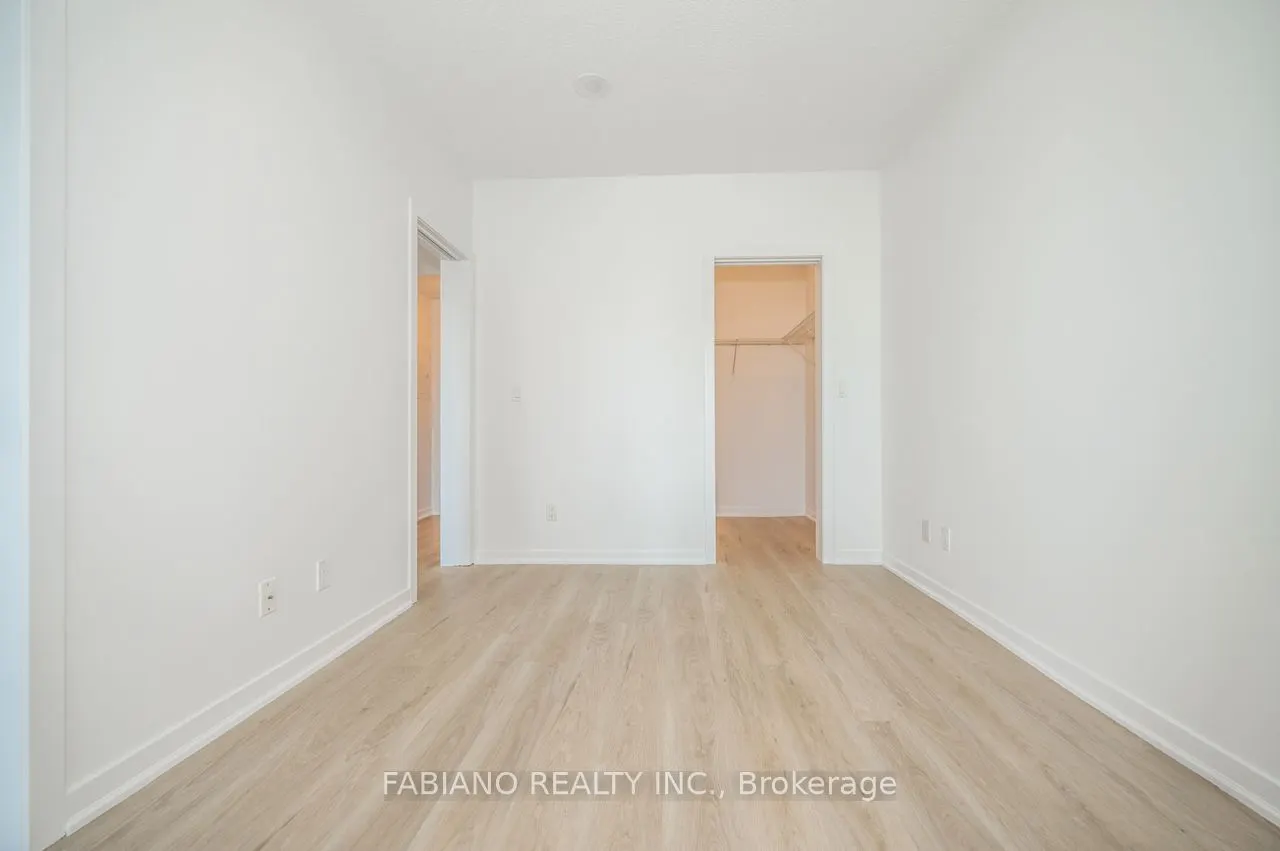 59 East Liberty Street, #909