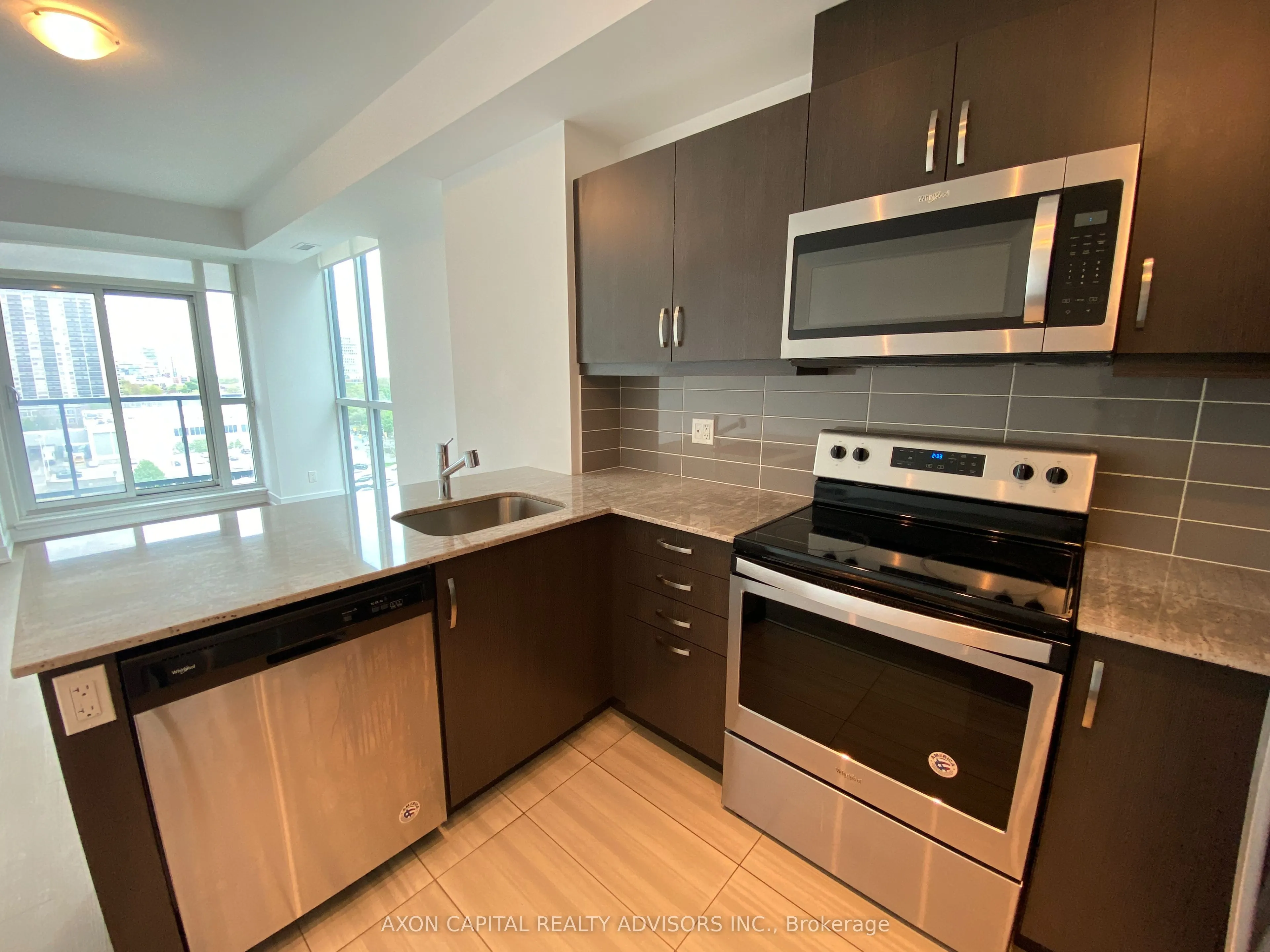 1486 Bathurst Street, #706