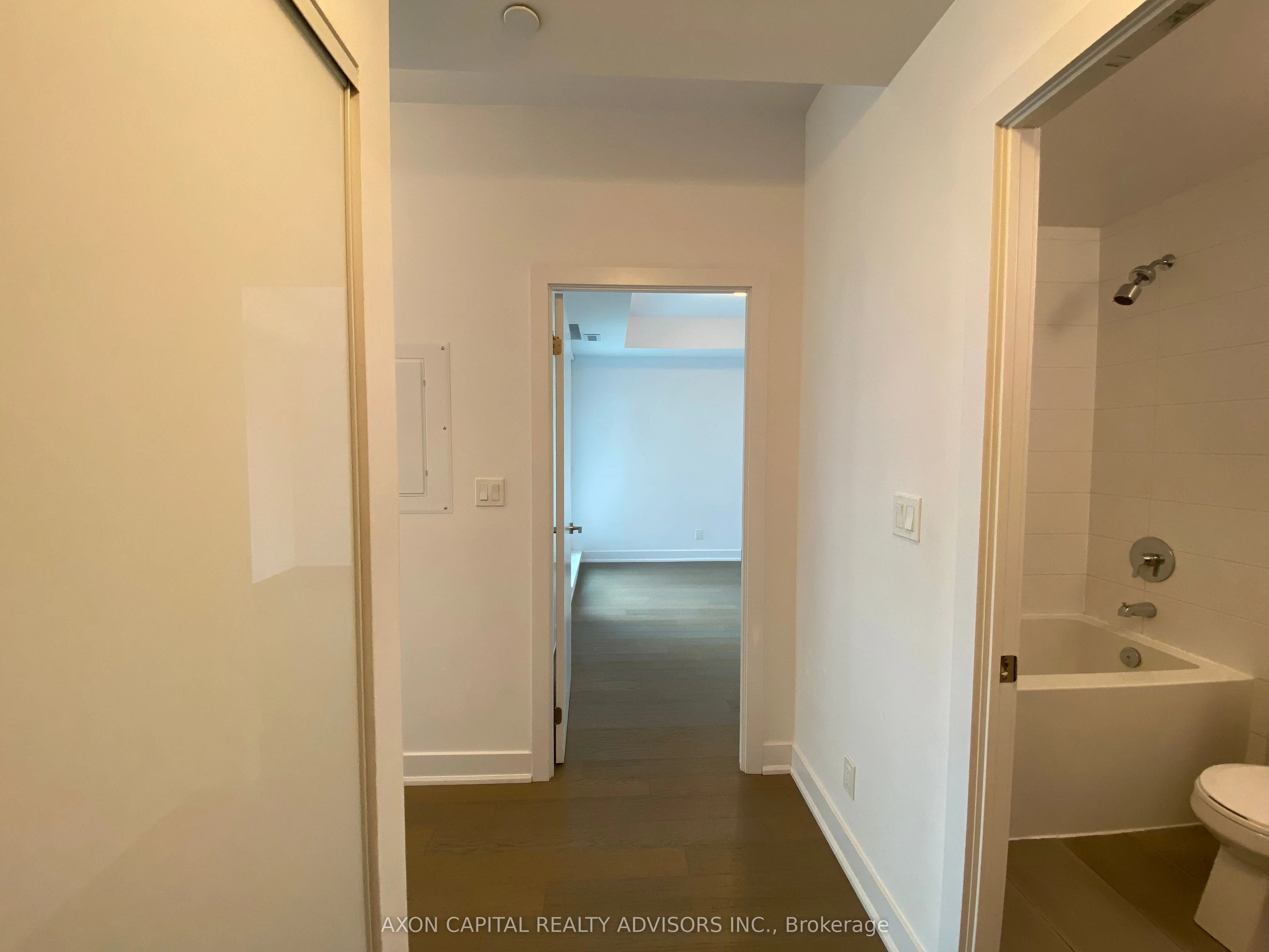1486 Bathurst Street, #706