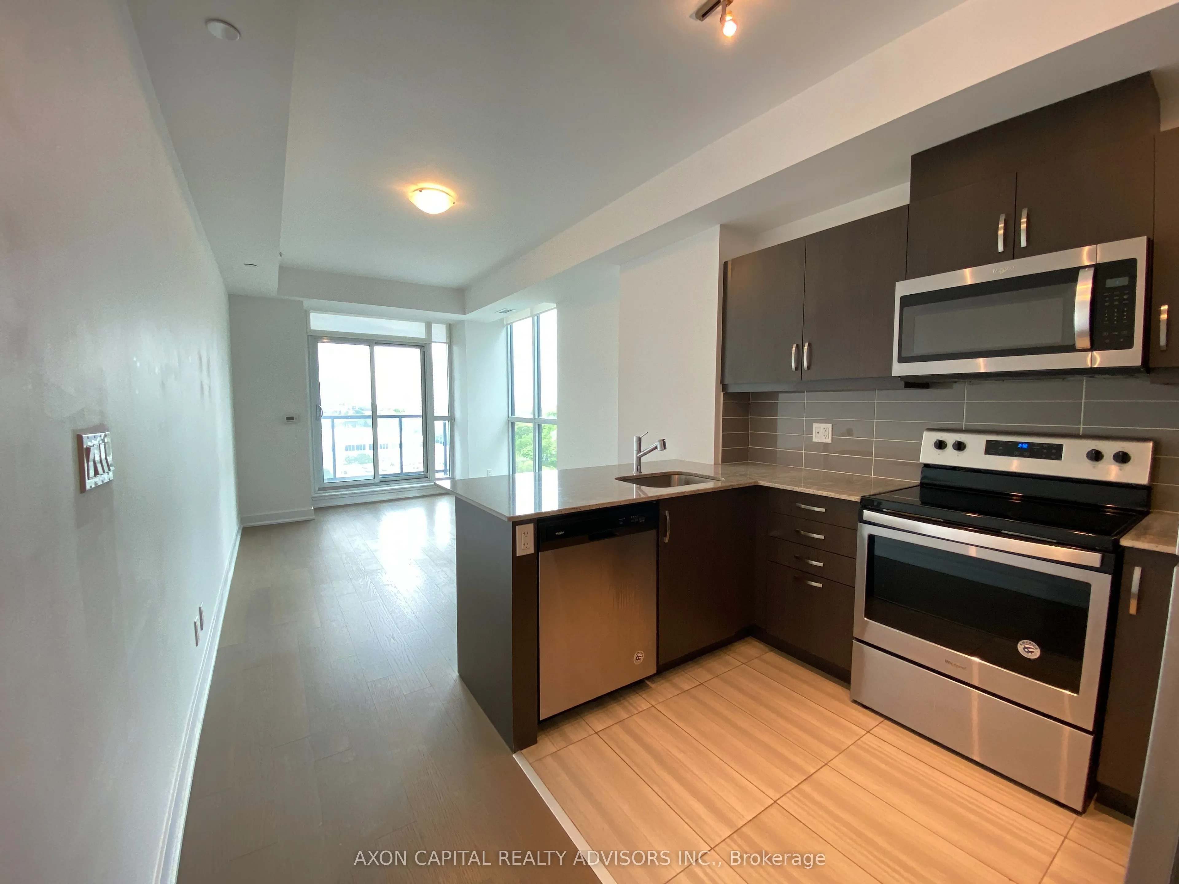 1486 Bathurst Street, #706