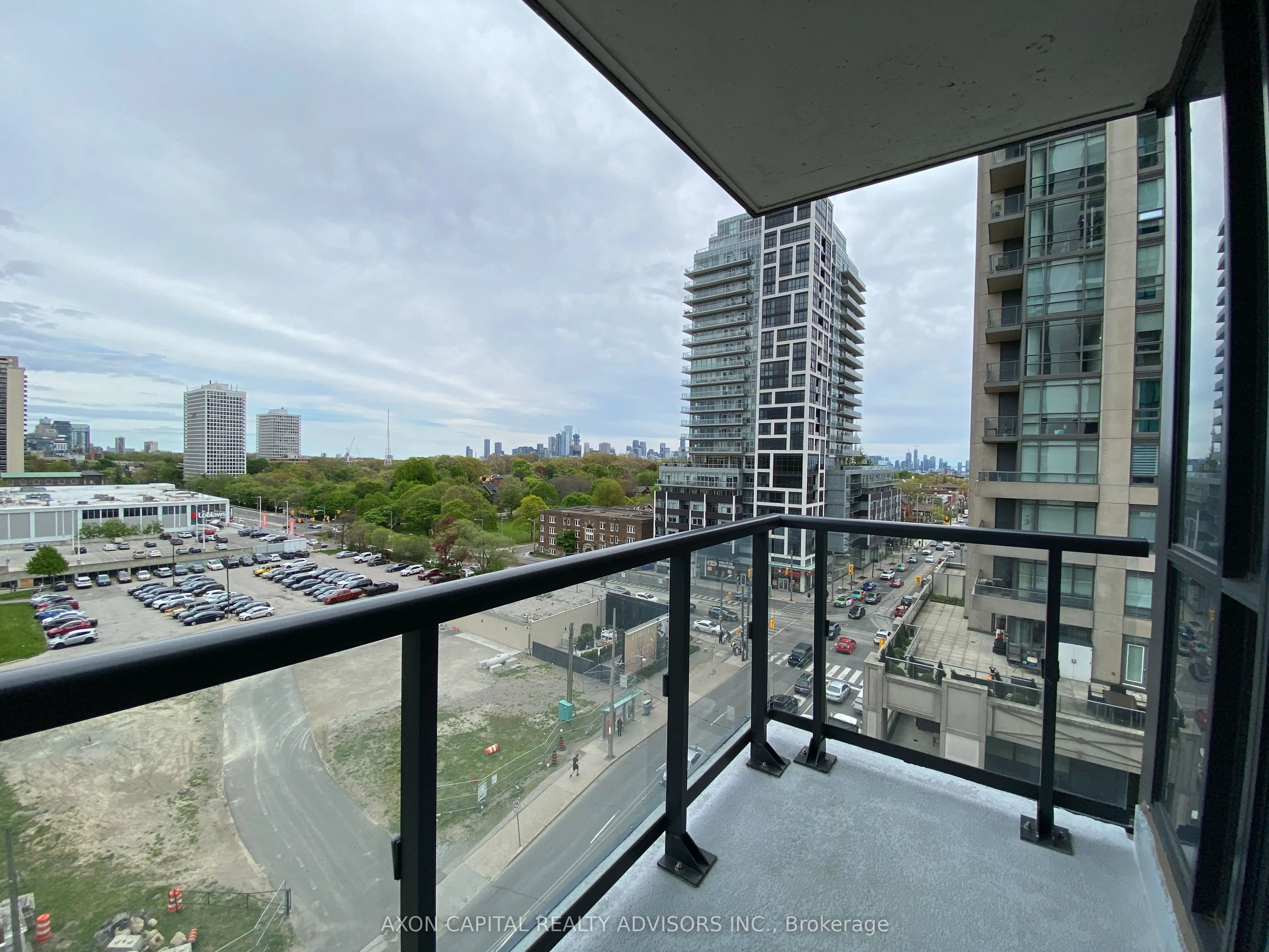 1486 Bathurst Street, #706