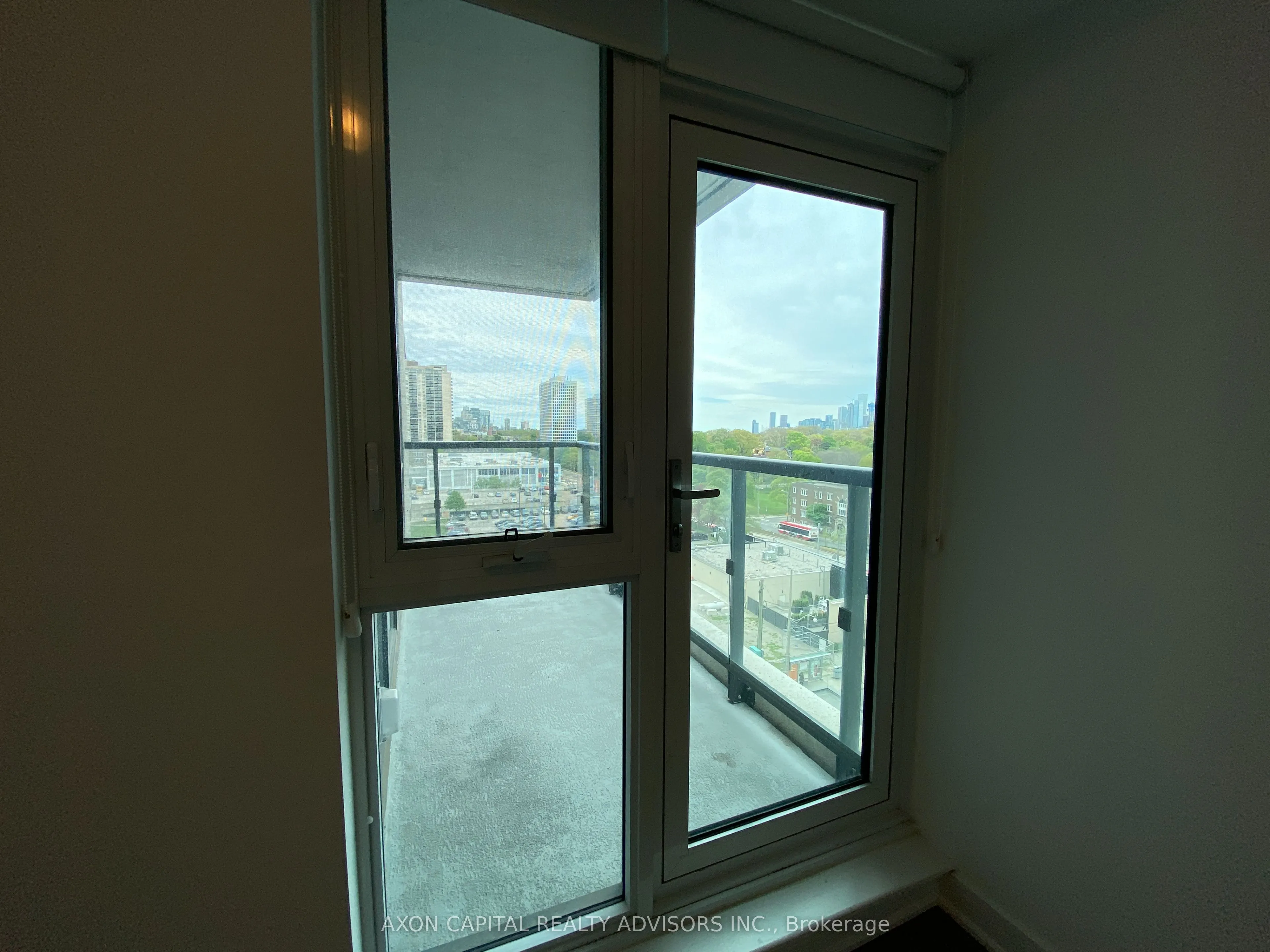 1486 Bathurst Street, #706