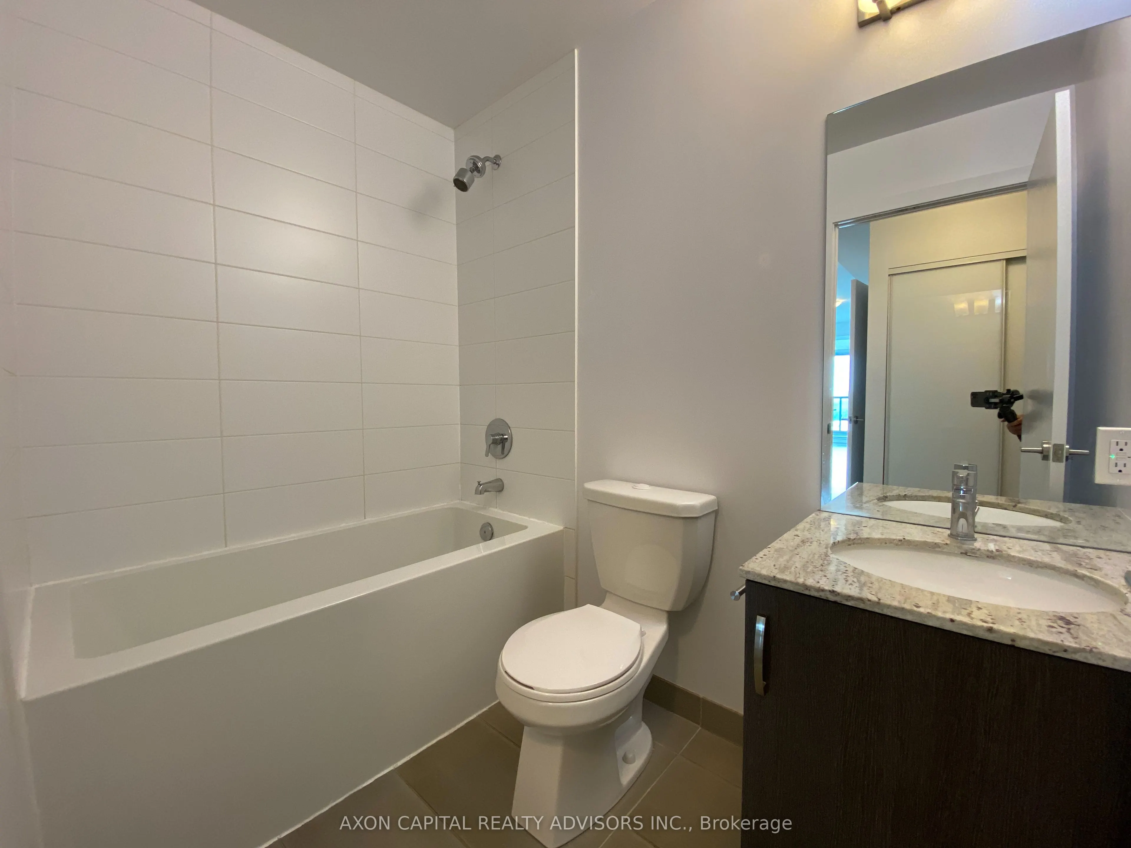 1486 Bathurst Street, #706