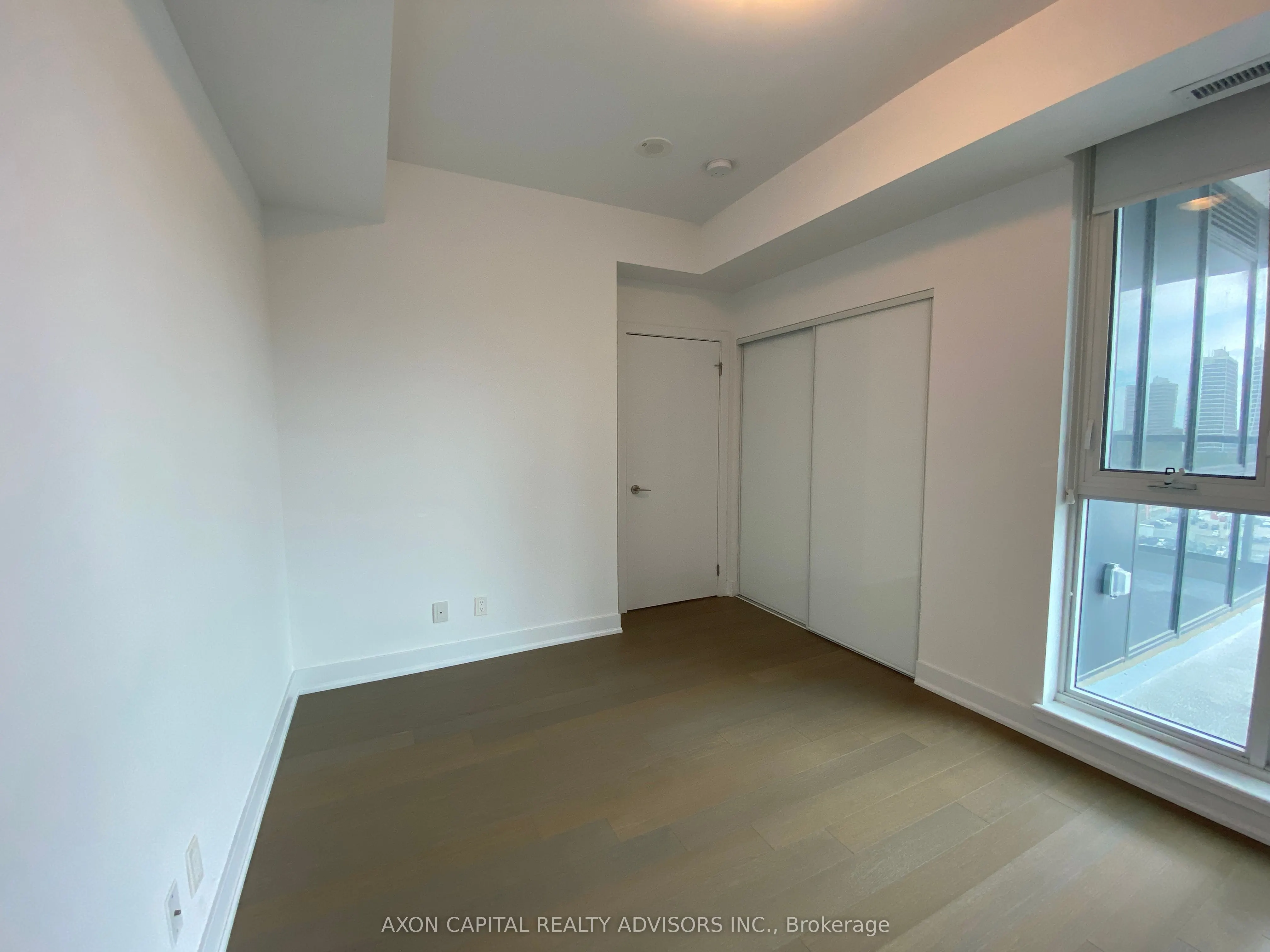 1486 Bathurst Street, #706