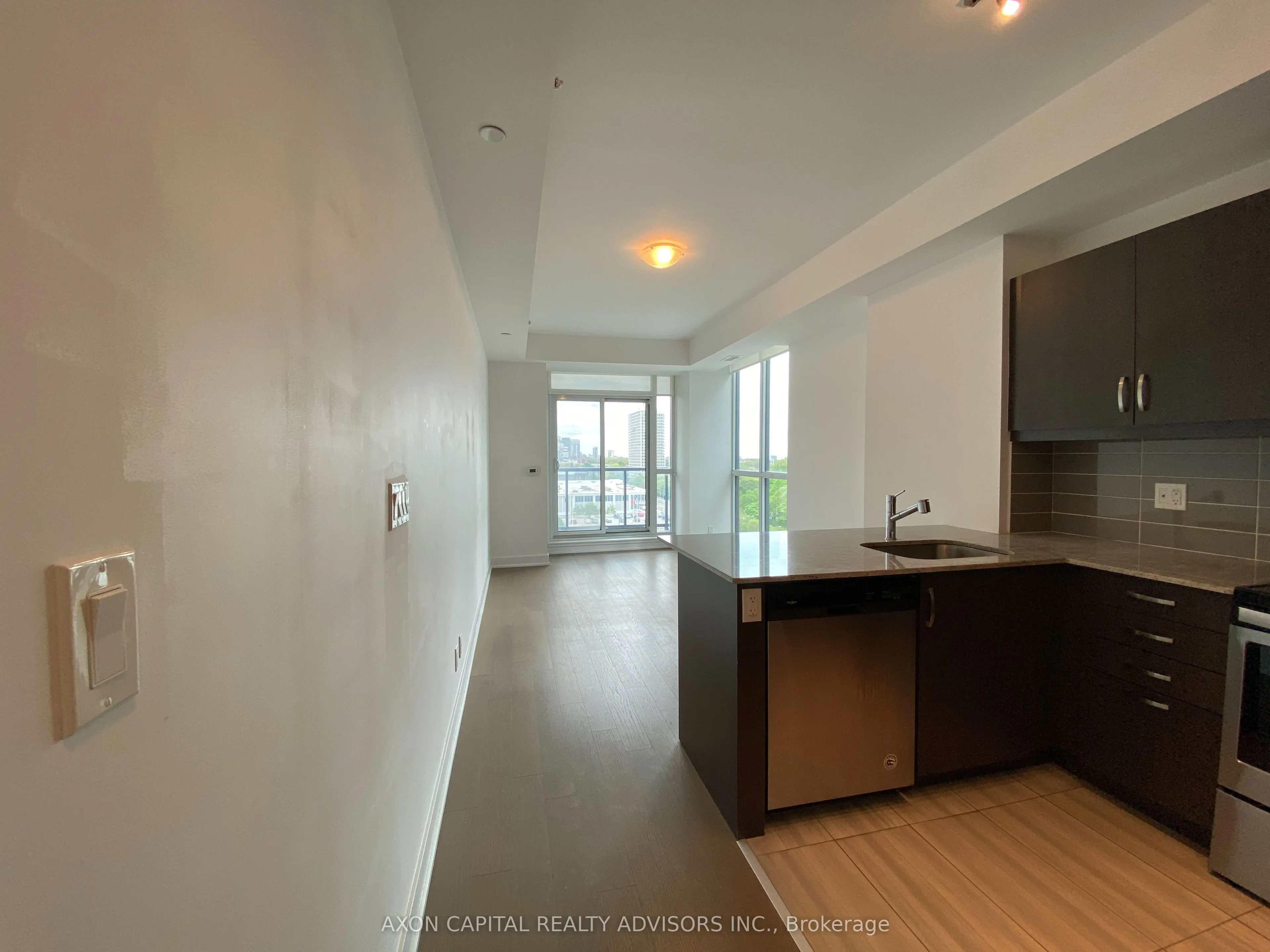 1486 Bathurst Street, #706