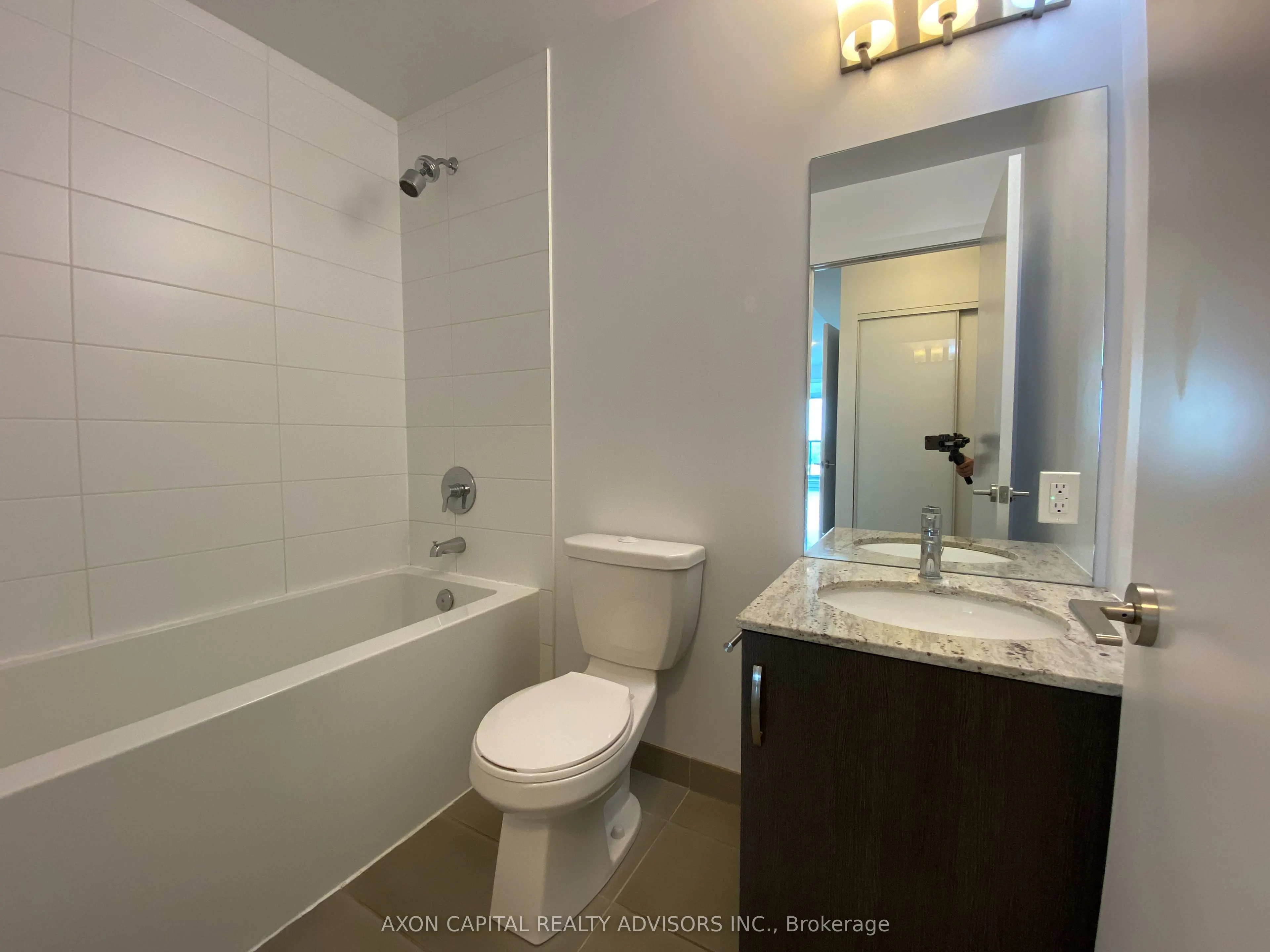 1486 Bathurst Street, #706
