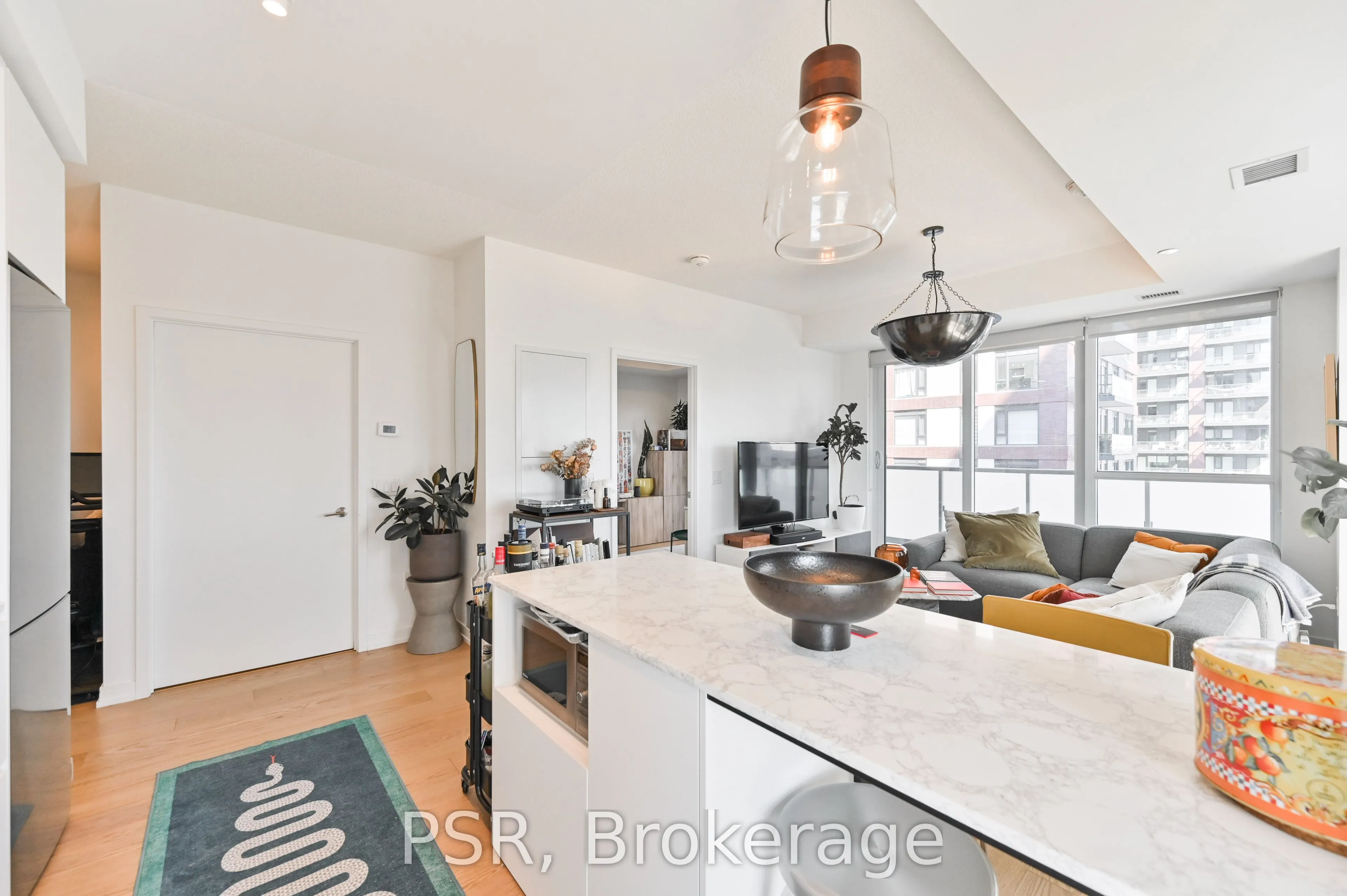 34 Tubman Avenue, #910
