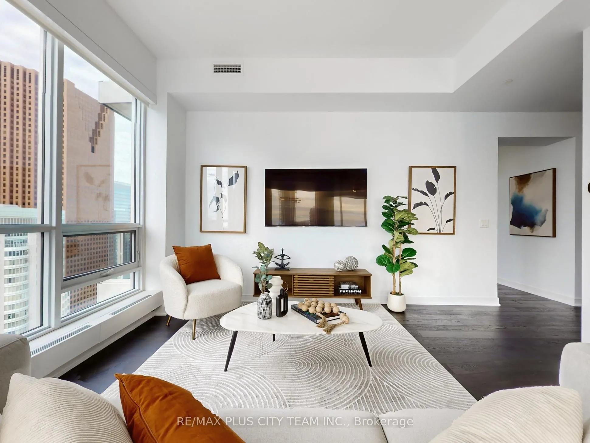 88 Scott Street, #5504