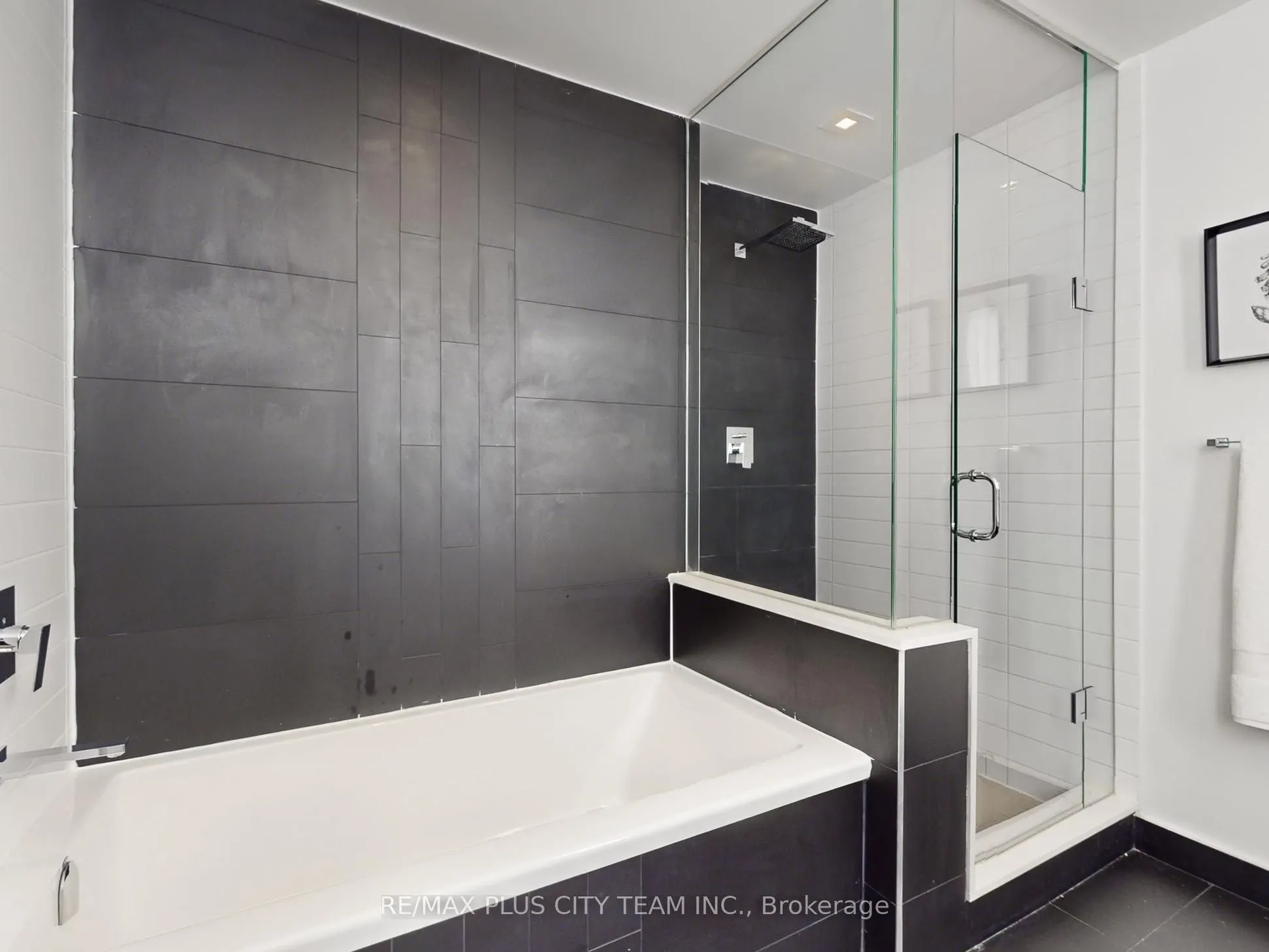 88 Scott Street, #5504