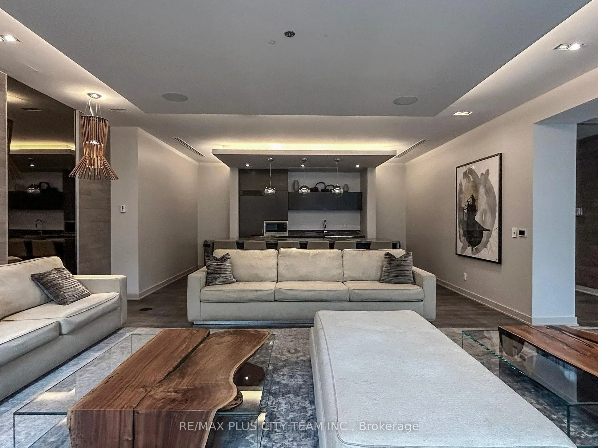 88 Scott Street, #5504